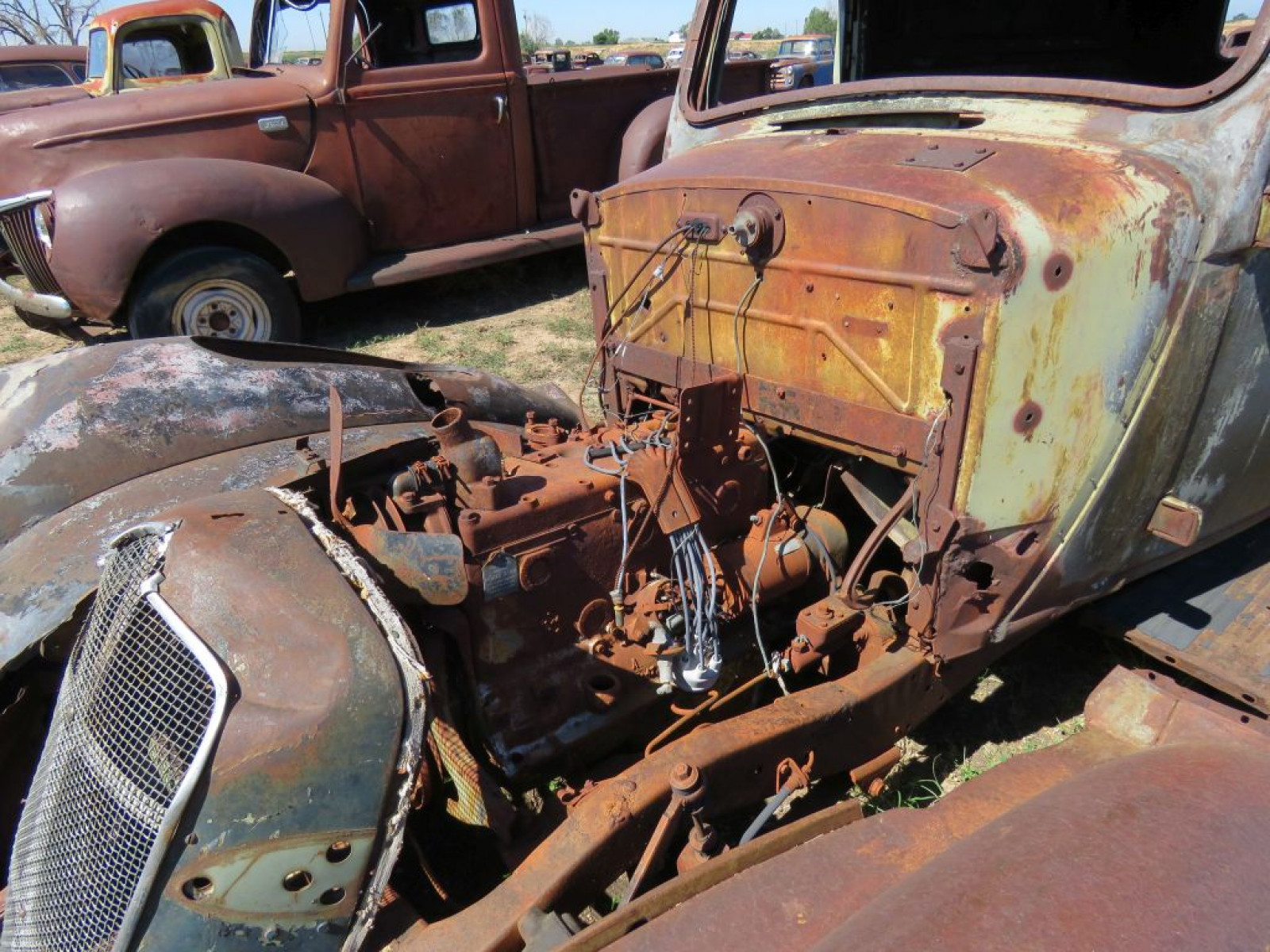1933-4 Dodge Humpback Panel Truck - Image 4