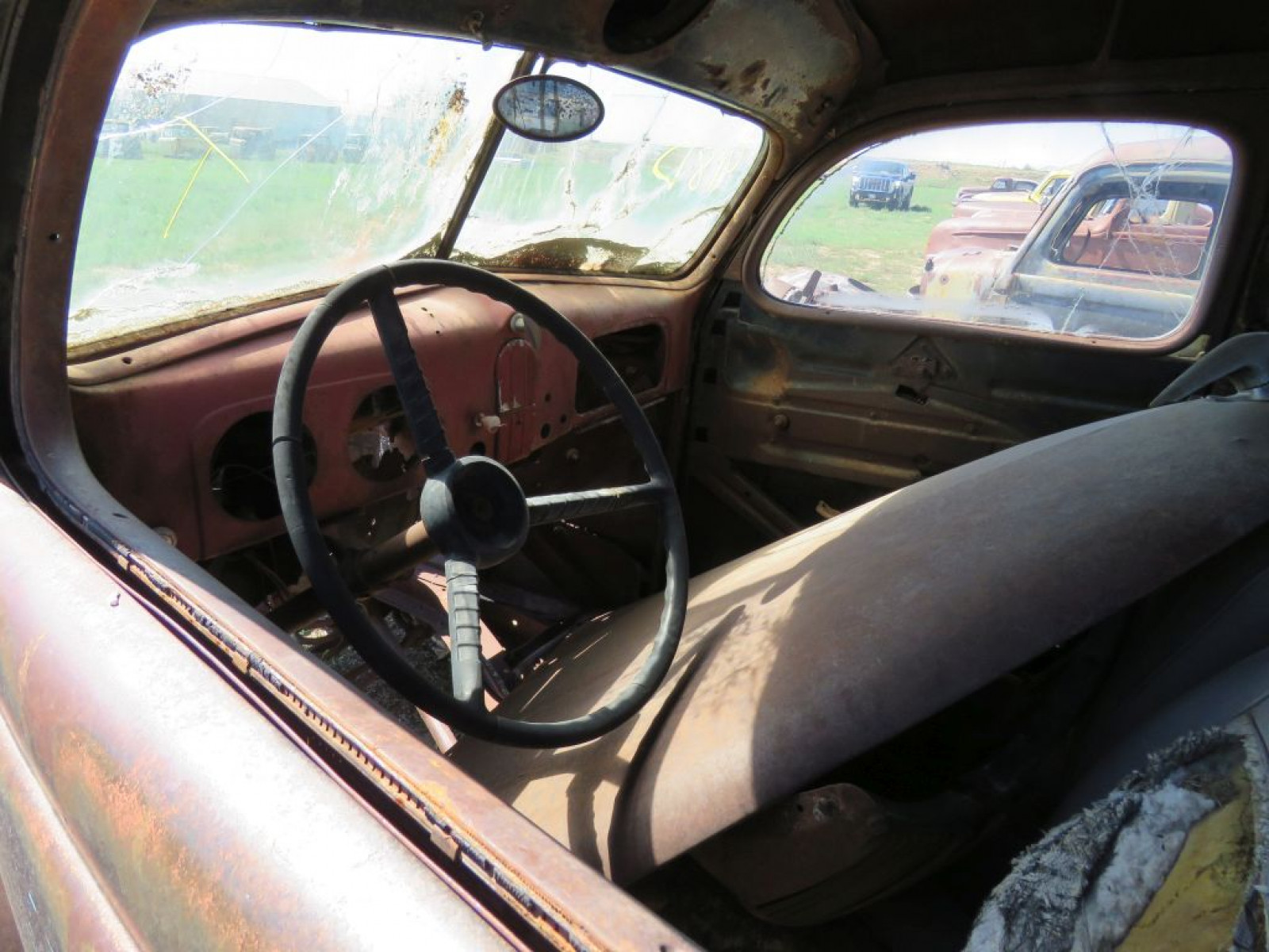 1937 Ford Coupe - Image 5