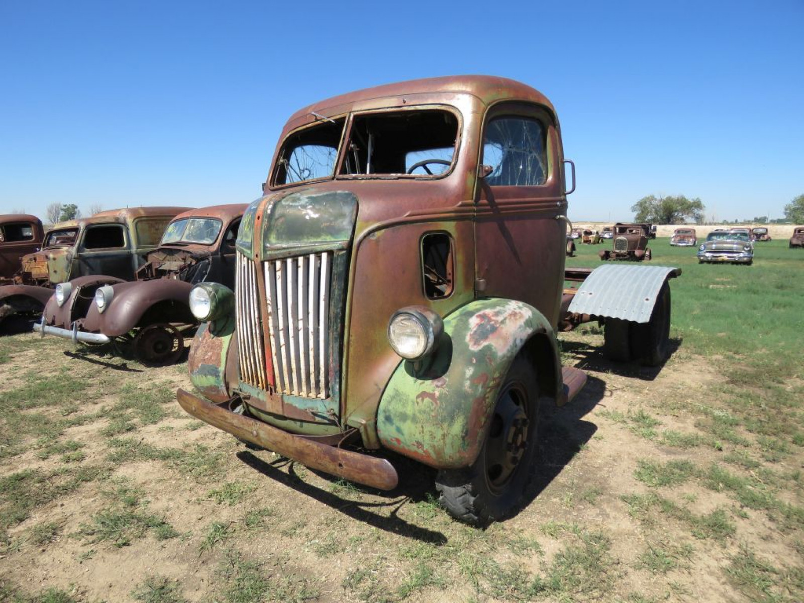 1947 Ford COE Truck - Image 3