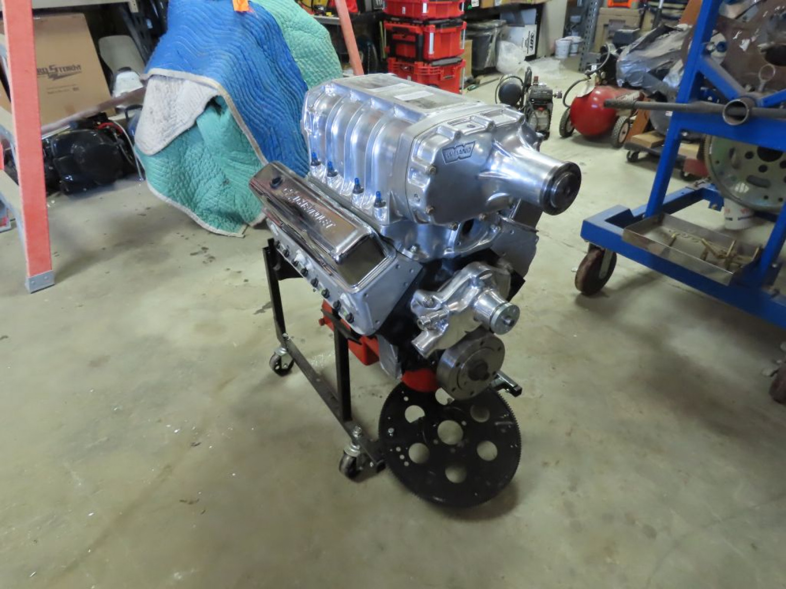 Modified Chevrolet 350 HP Motor - Image 12