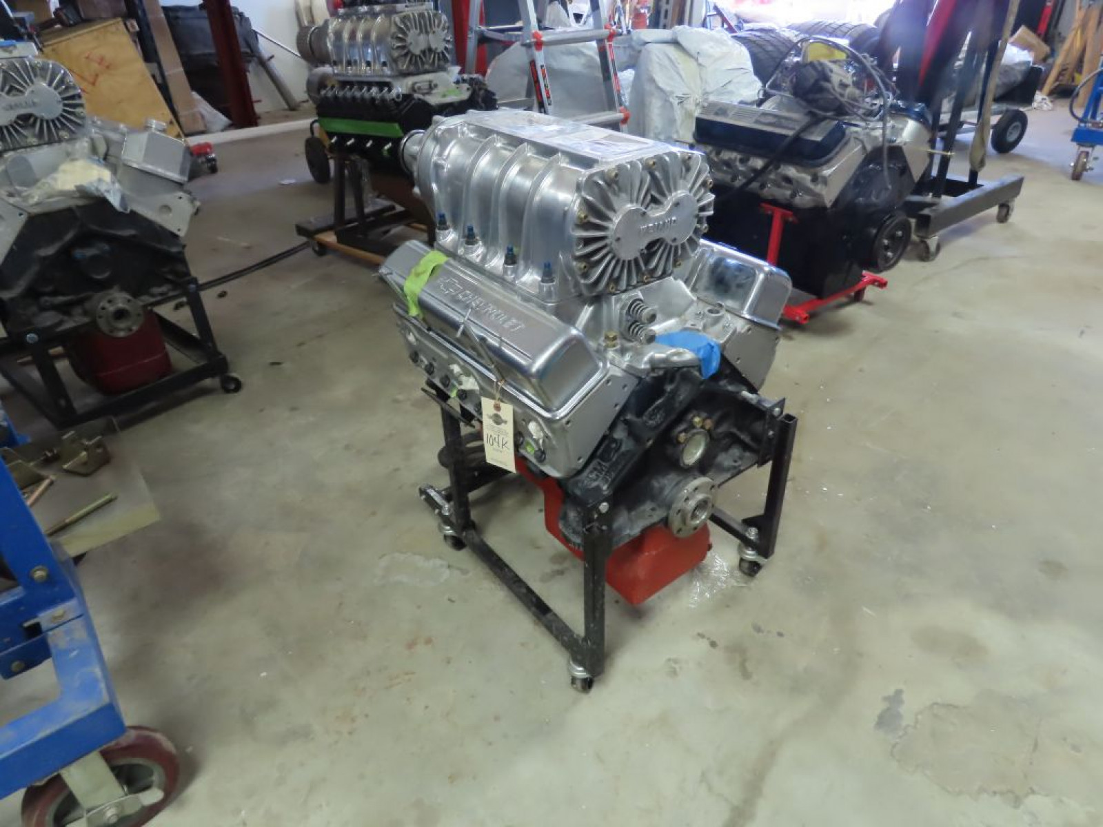 Modified Chevrolet 350 HP Motor - Image 8