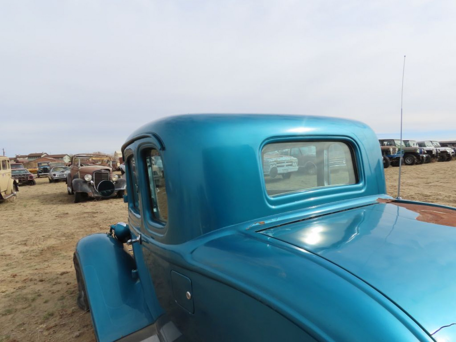1932 Ford 5 Window Coupe Street rod - Image 13