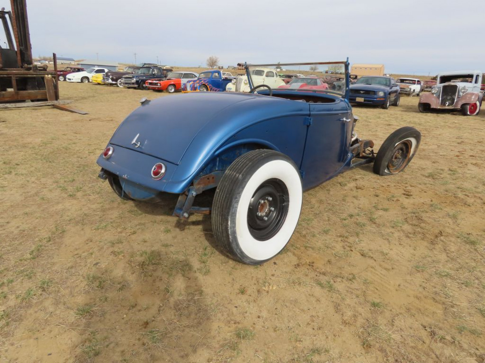 1934 Ford Custom Roadster - Image 13