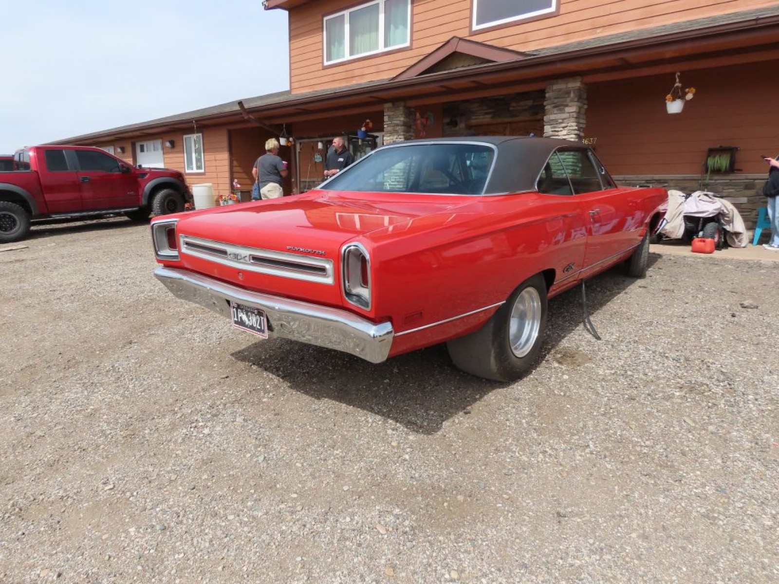 1969 Plymouth GTX HEMI Coupe - Image 11
