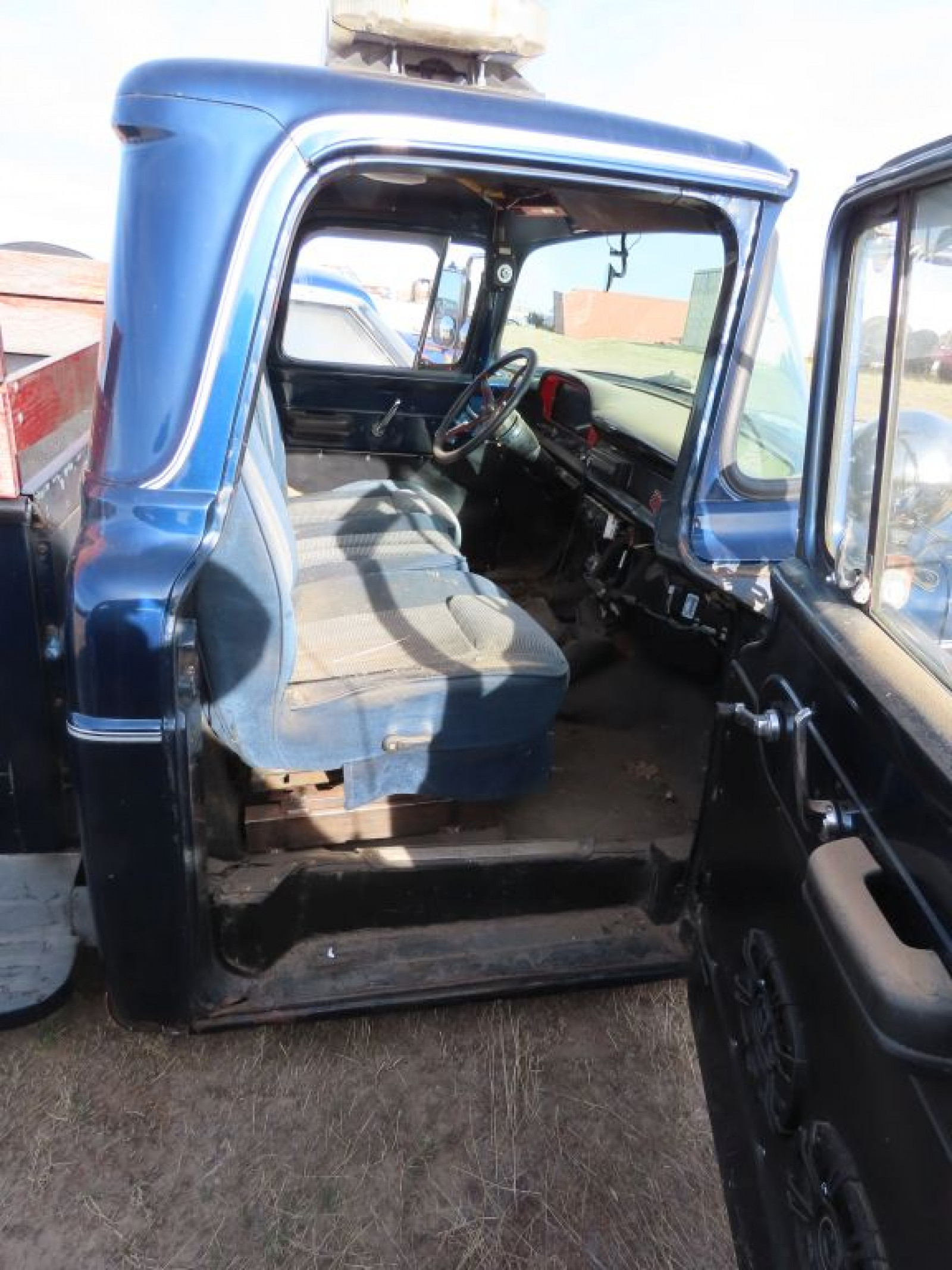 1958 Ford Custom Stepside 1/2 ton Pickup - Image 13