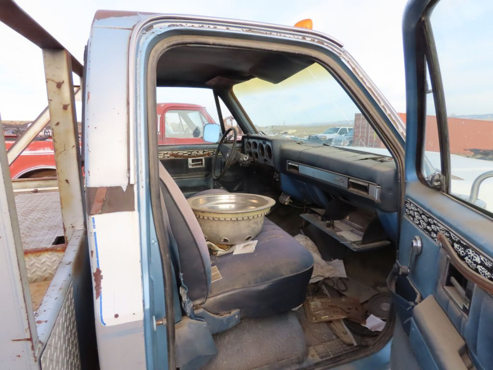 1982 Chevrolet 30 Series Ramp Truck - Image 14