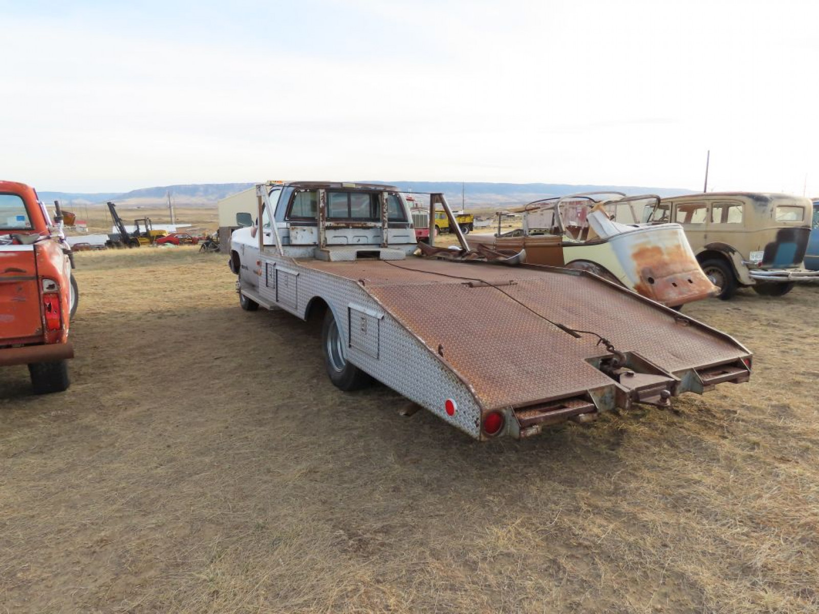 1982 Chevrolet 30 Series Ramp Truck - Image 4