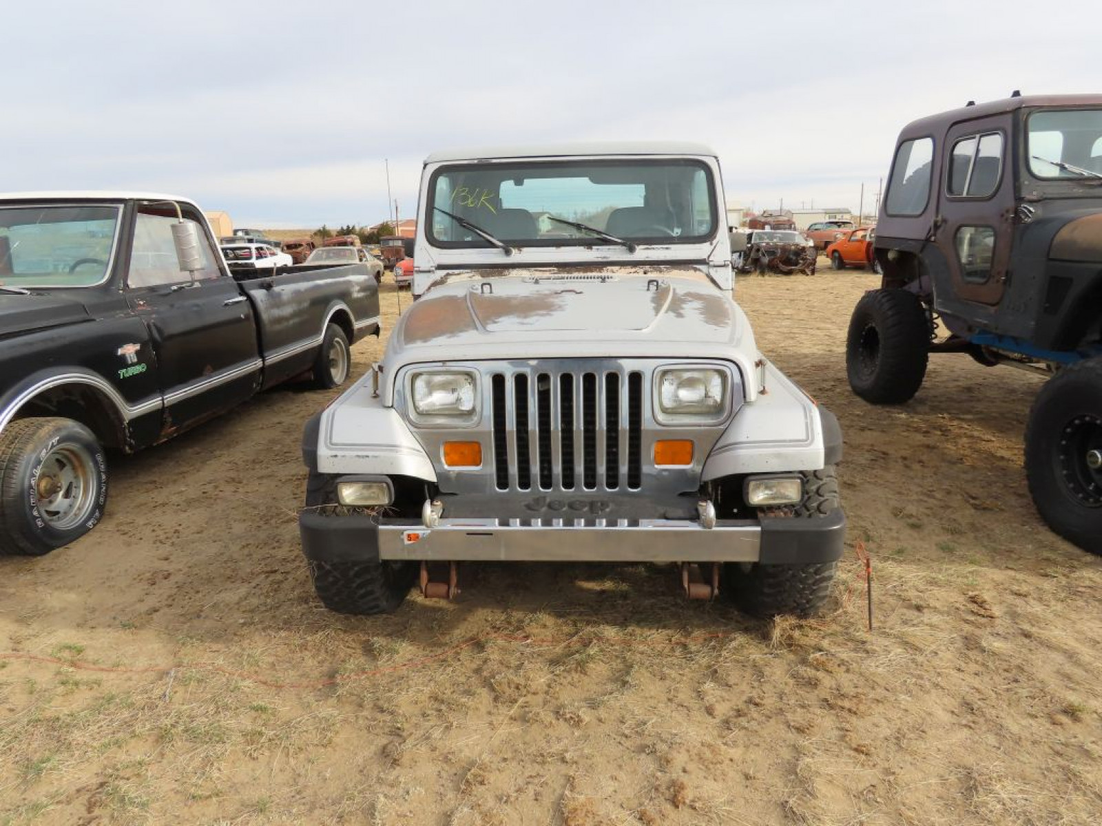 1989 Jeep Laredo 4x4 - Image 2