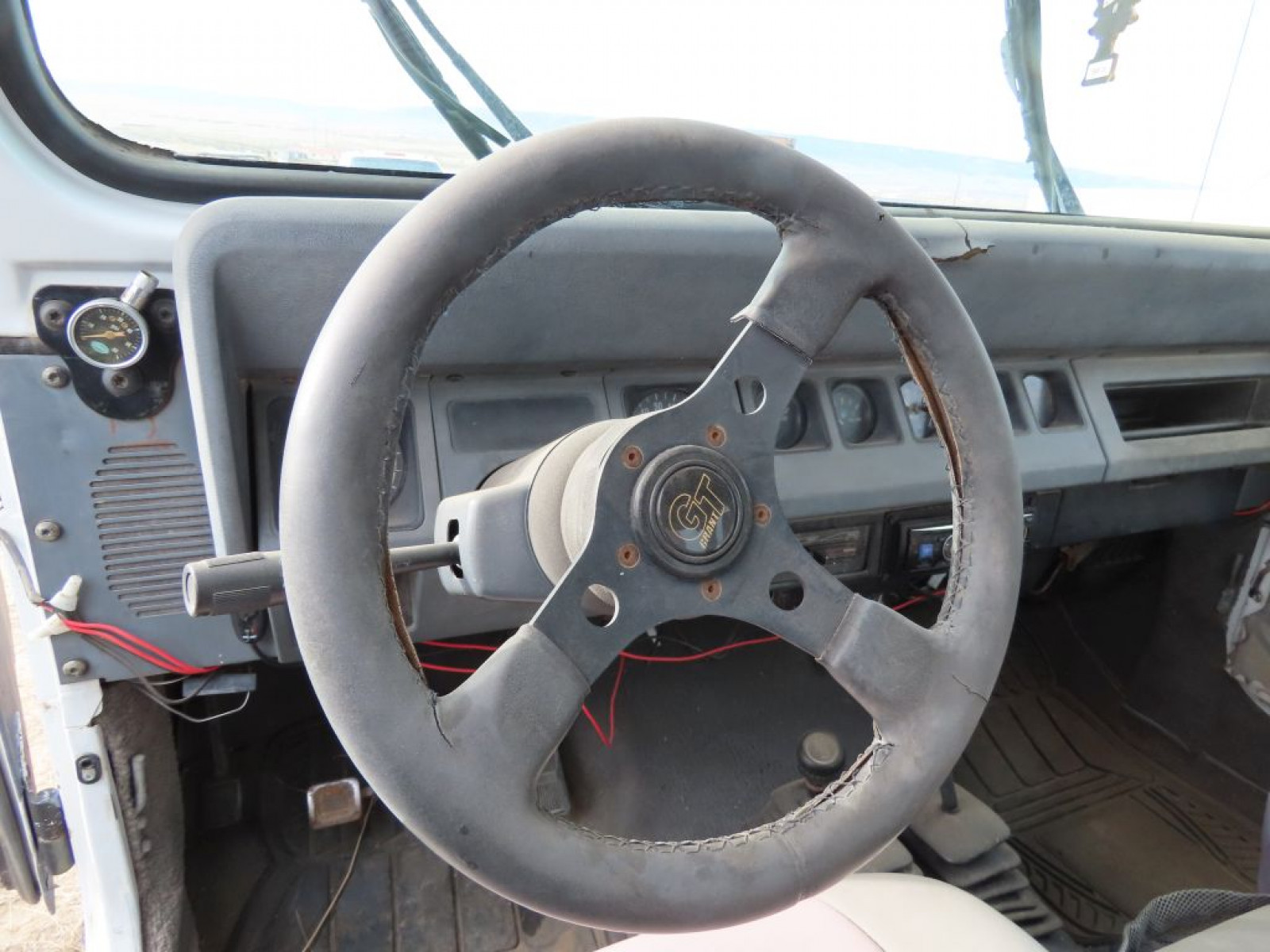 1990 Jeep Wrangler 4X4 - Image 11
