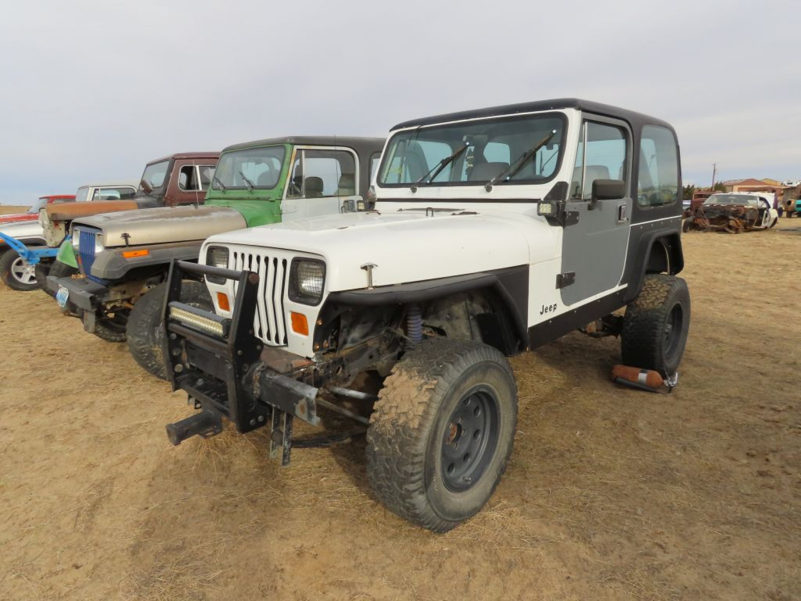 1990 Jeep Wrangler 4X4 - Image 3