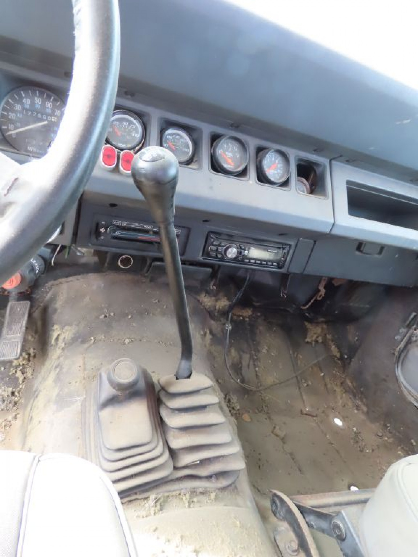 1989 Jeep Wrangler With Cummins Motor! - Image 10