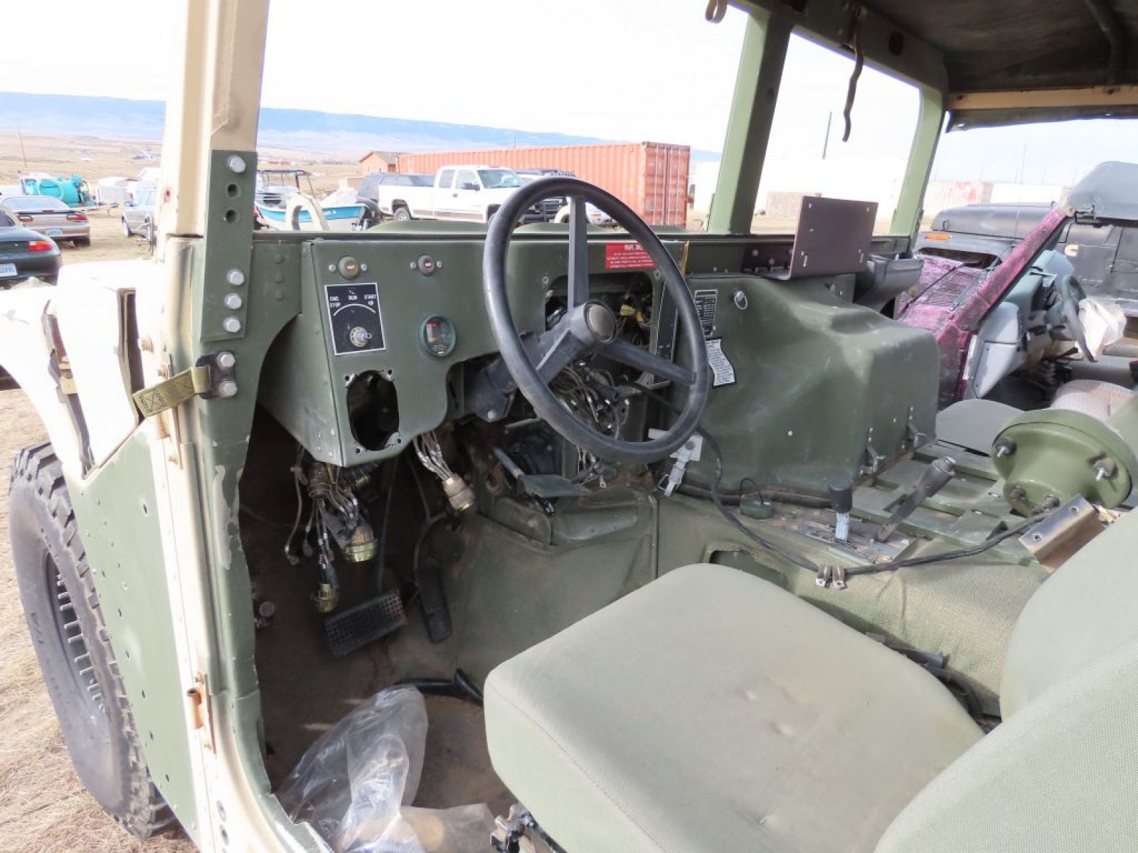 2009 AM General Humvee 4x4 - Image 8