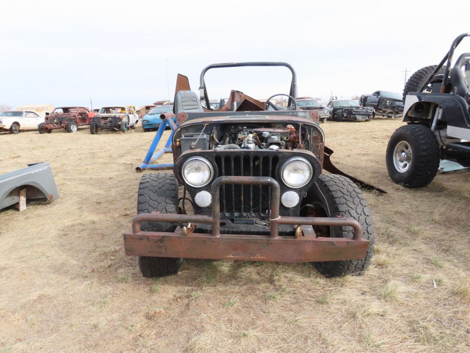 Jeep CJ Series for Project or Parts - Image 2