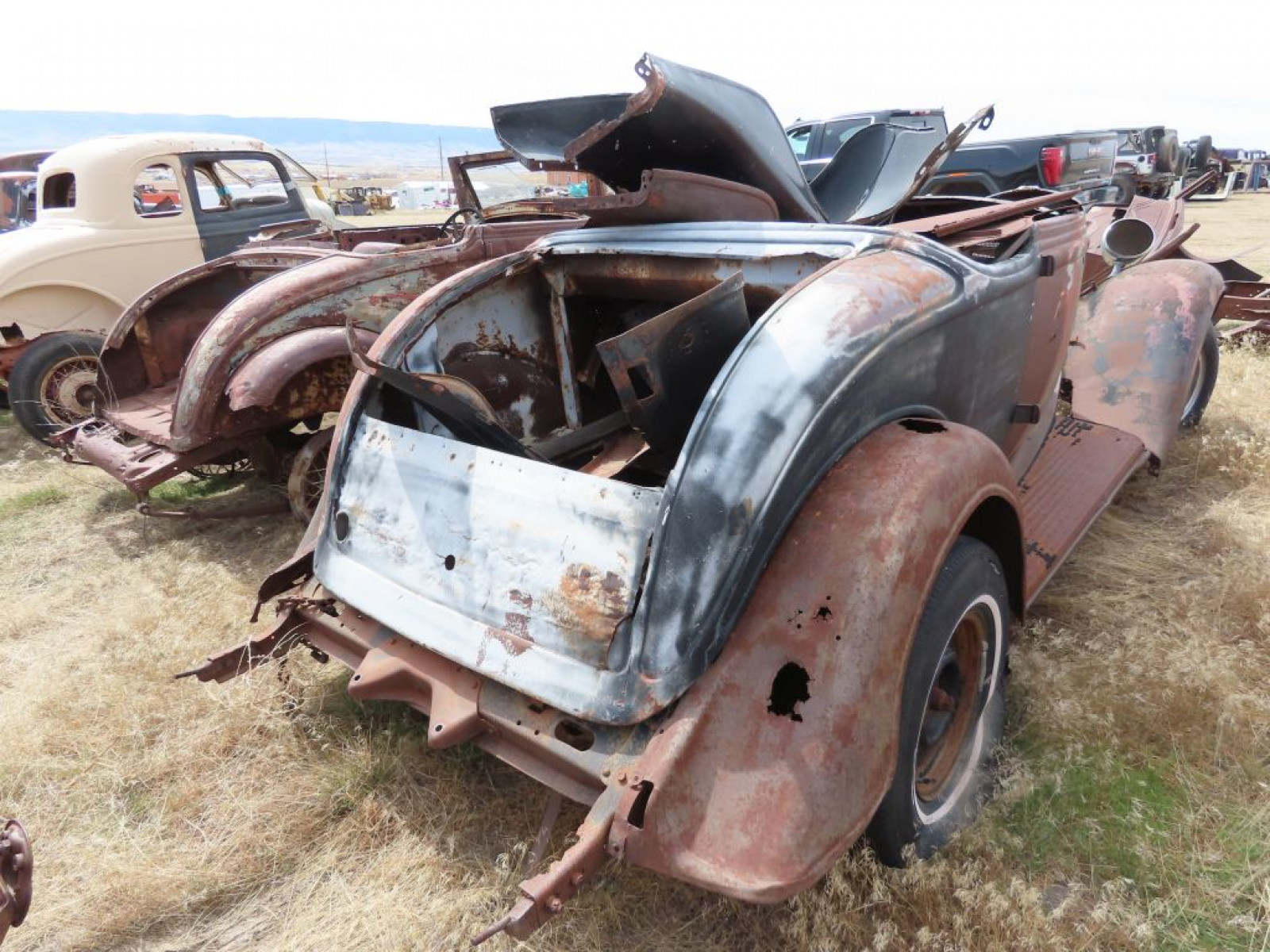 1934 Dodge Roadster Project - Image 4