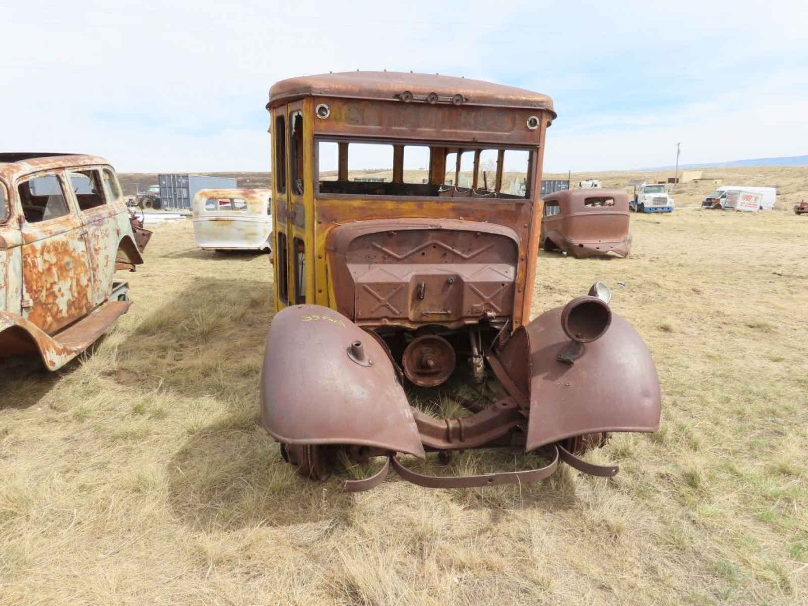 Amazing Cool 1935 Ford Short School Bus - Image 2
