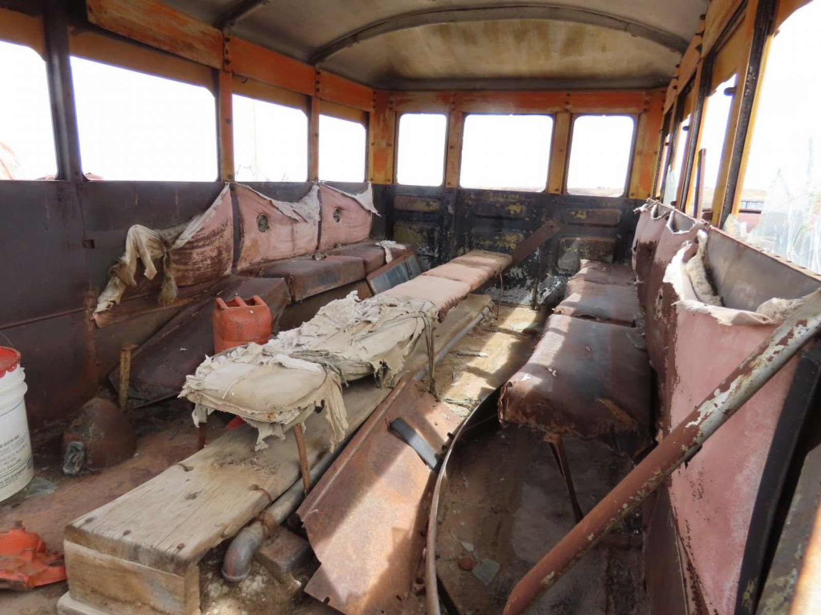 Amazing Cool 1935 Ford Short School Bus - Image 5