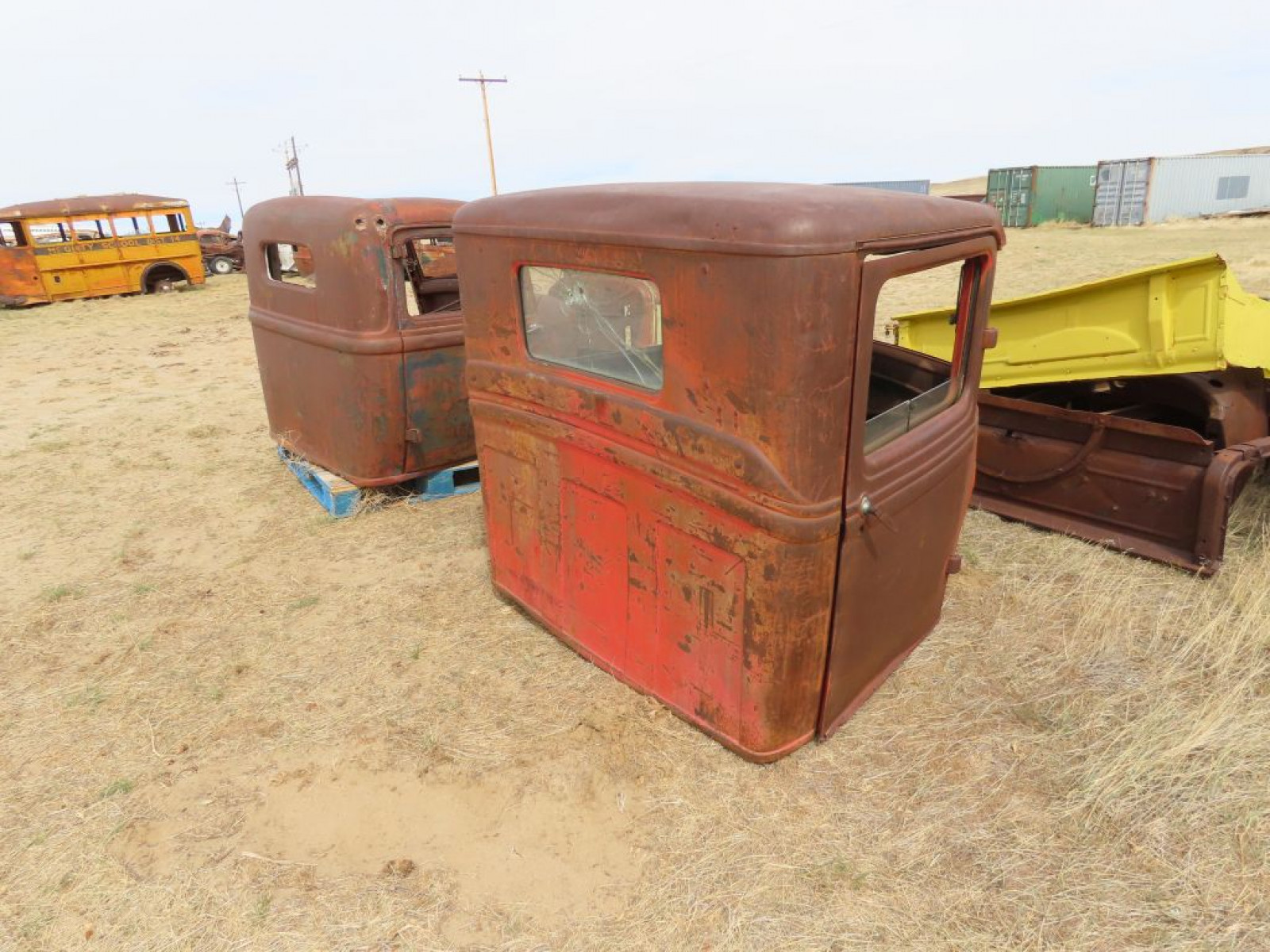 1930's Ford Pickup Cab for Project - Image 3