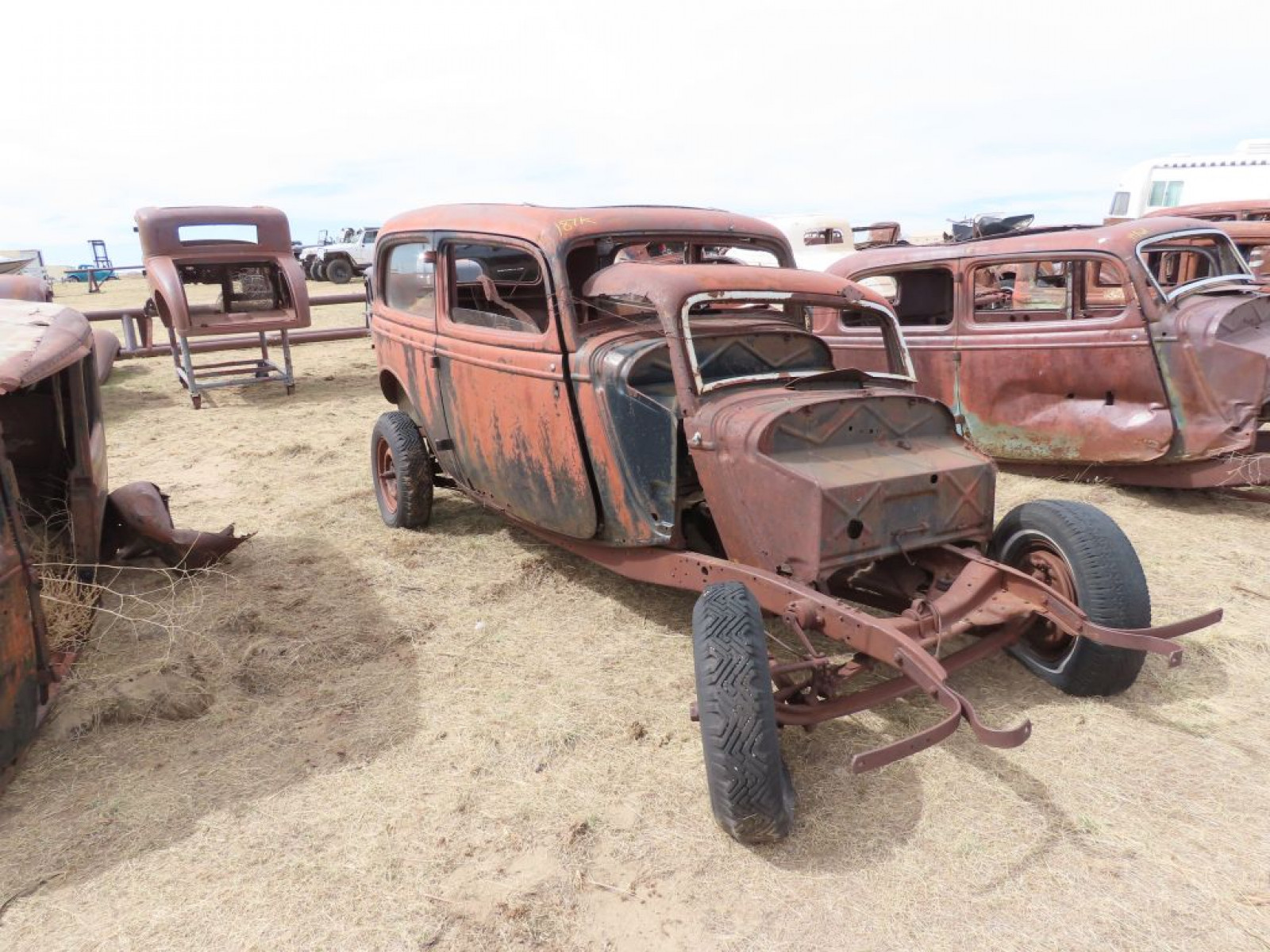 1934 Ford 2dr Sedans for Project, Rod or Parts - Image 1