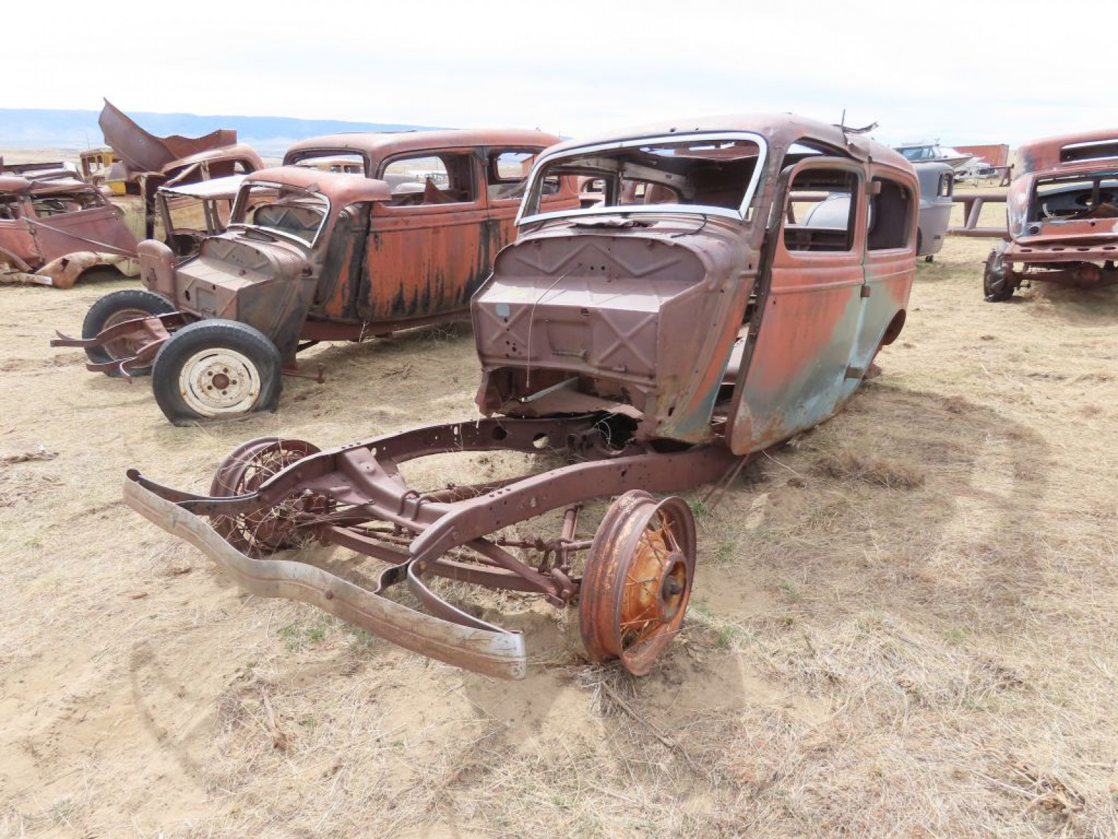 1934 Ford Sedans for Project or Parts - Image 3