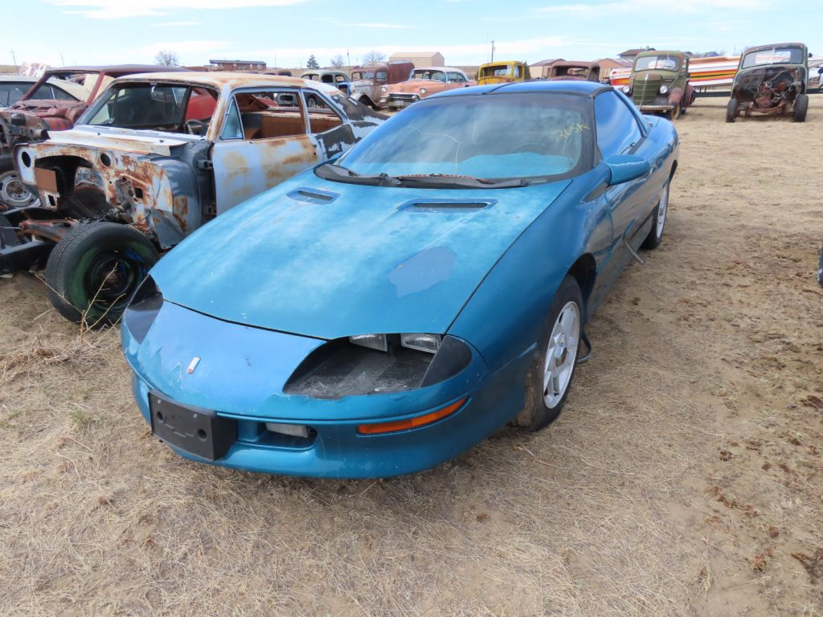 1995 Chevrolet Camaro - Image 1