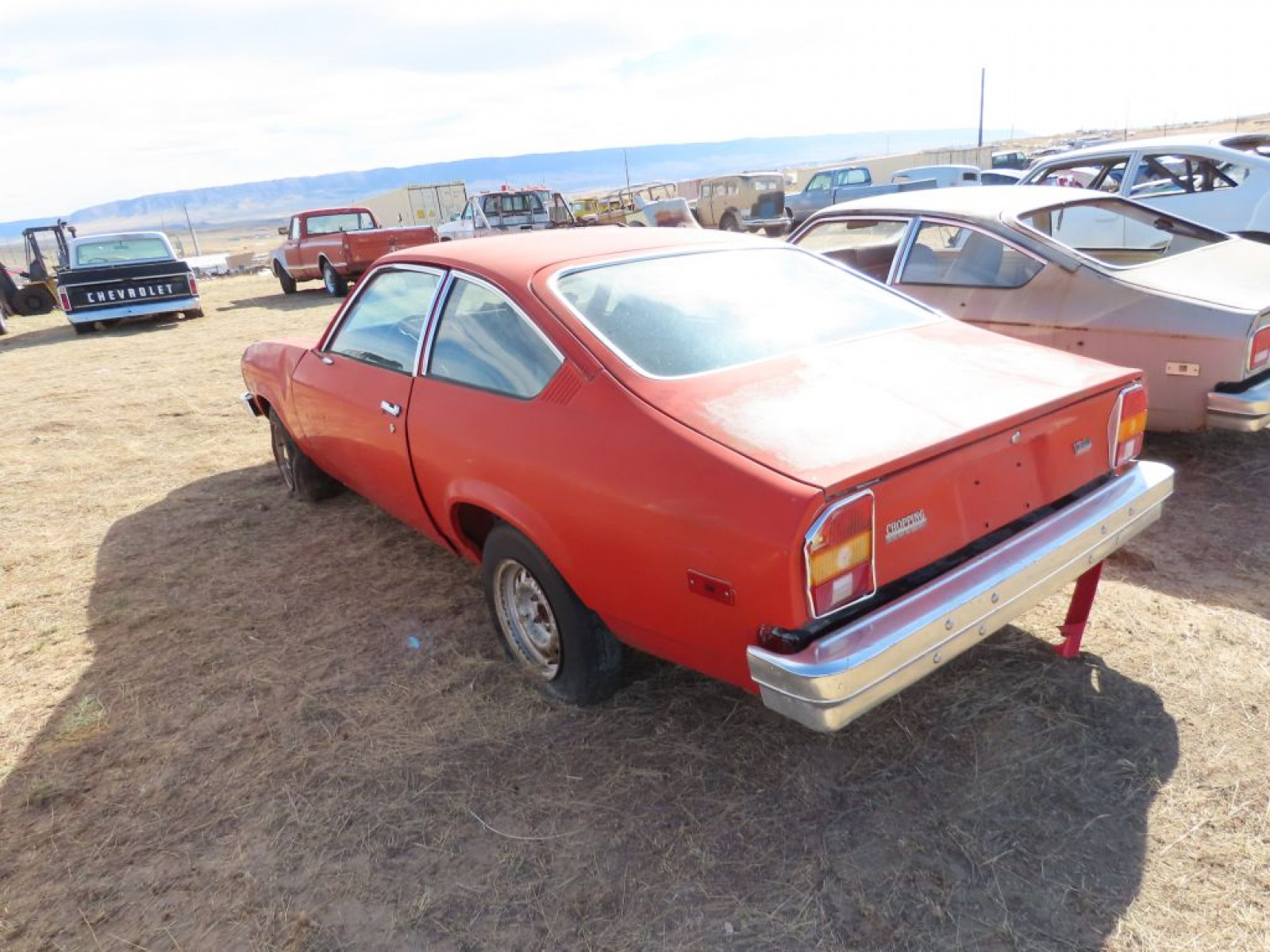 1977 Chevrolet Vega For Project or Parts - Image 5