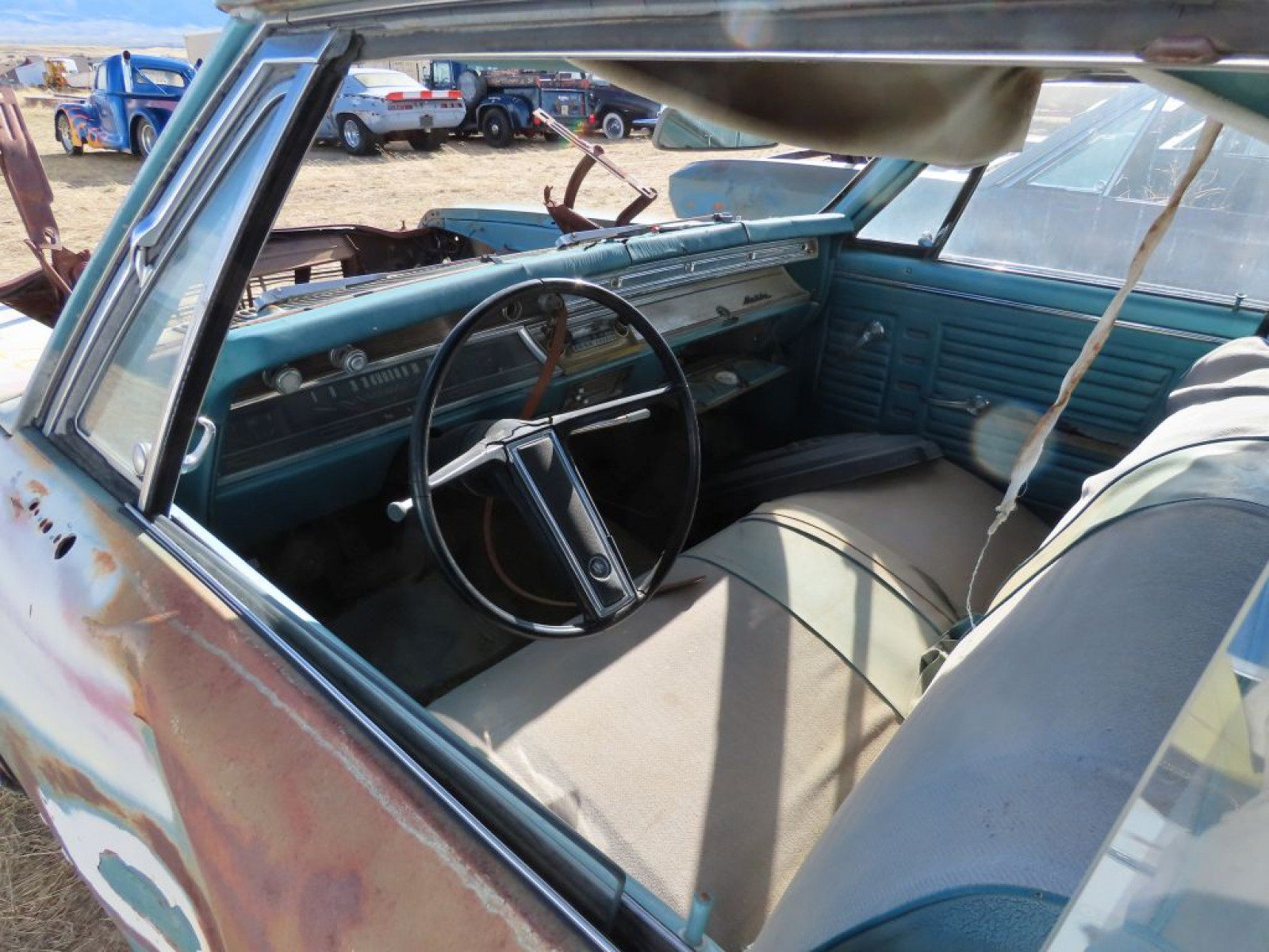 1967 Chevrolet Malibu 4dr Sedan for parts - Image 6