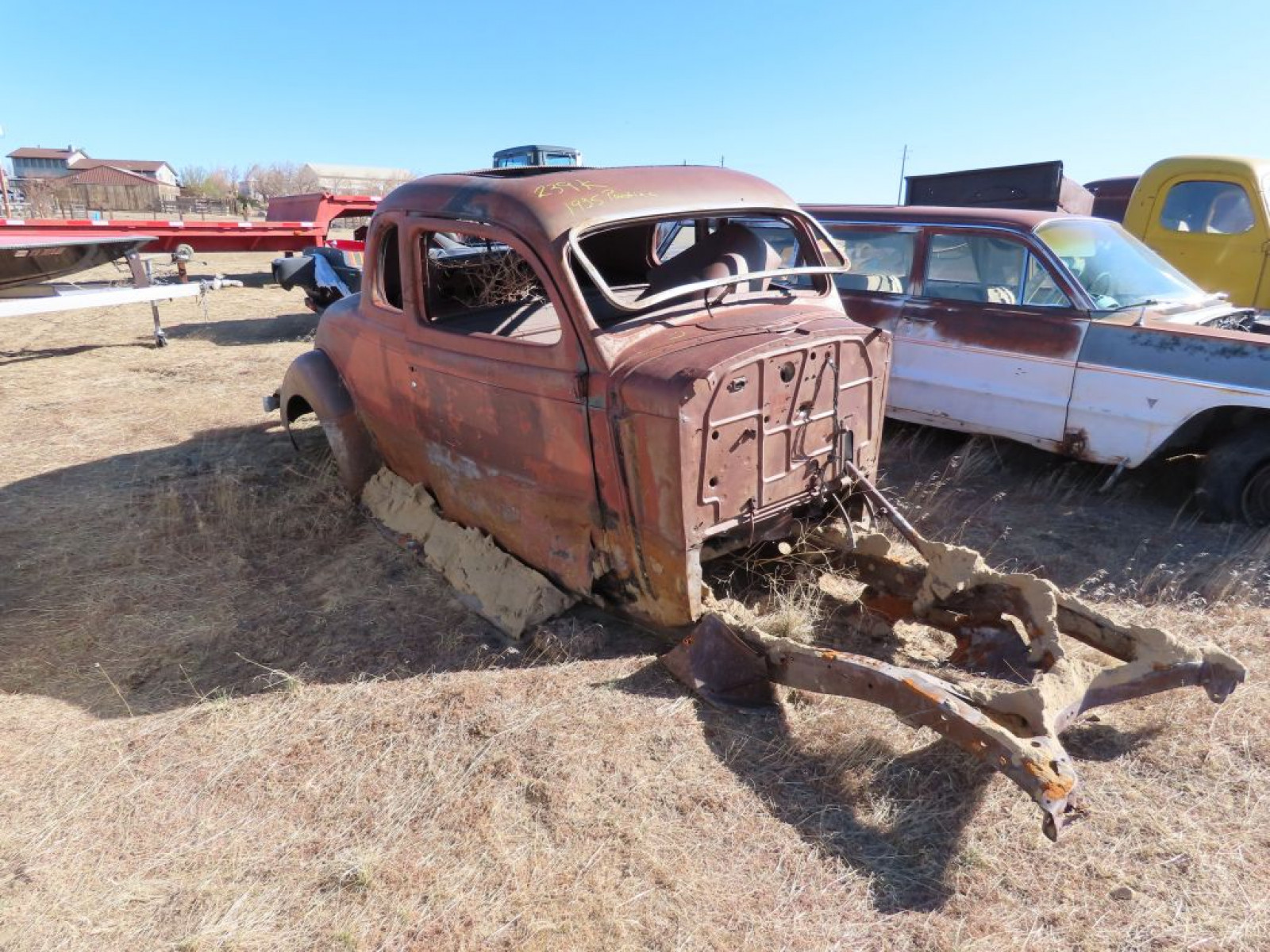 1935 Pontiac Coupe Body for Rod, Restore, or Parts - Image 1