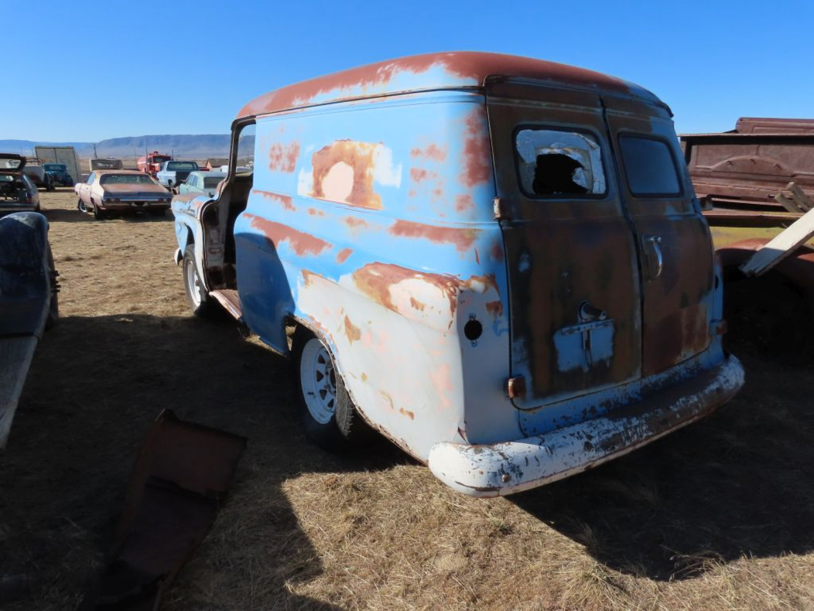 1958 Chevrolet Apache Panel Truck - Image 12