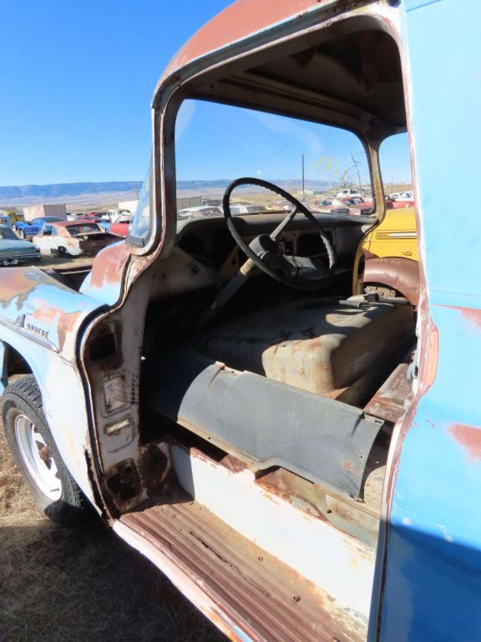 1958 Chevrolet Apache Panel Truck - Image 15