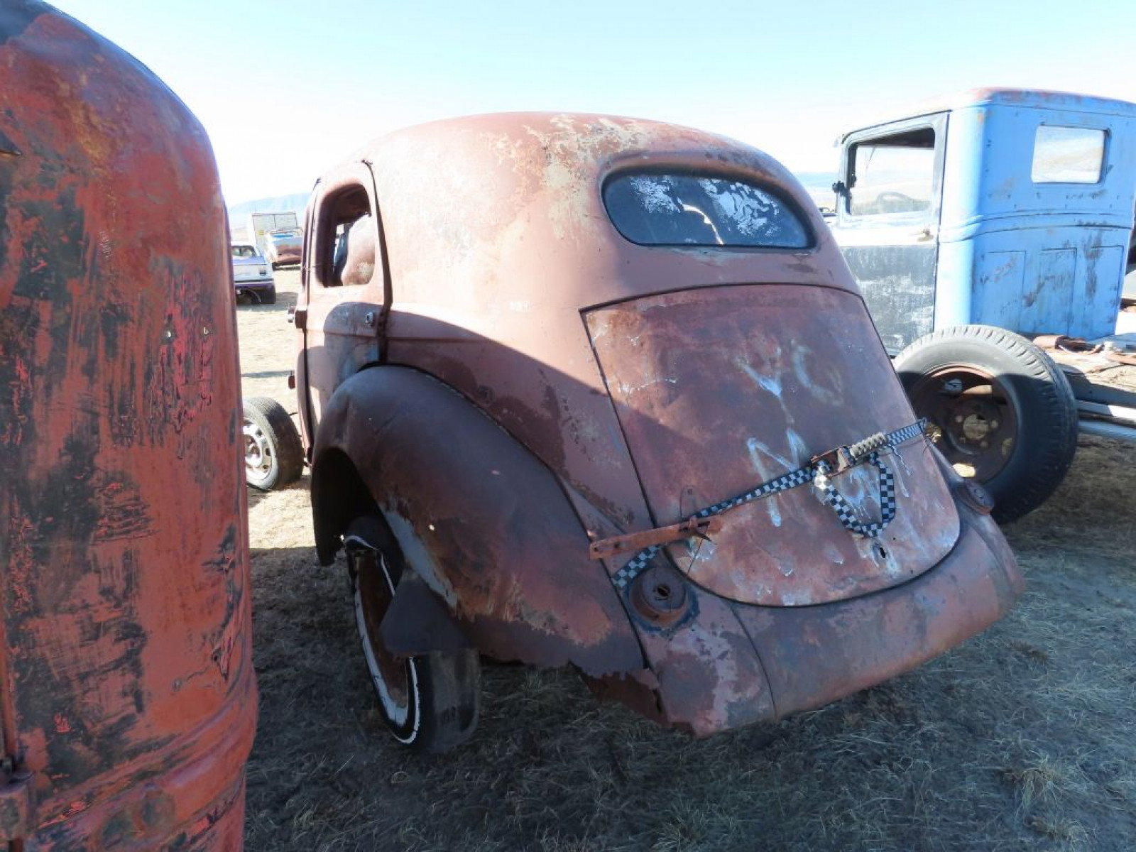 1937 Willys 4dr Sedan - Image 7