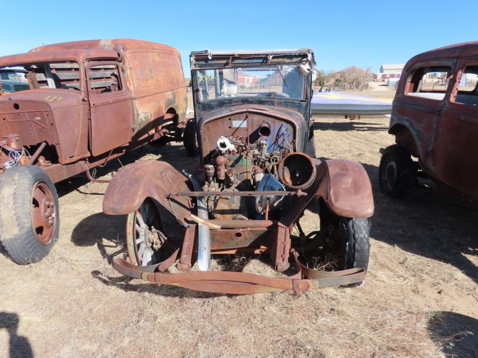1924 Essex 2dr Sedan for Restore or Project - Image 2