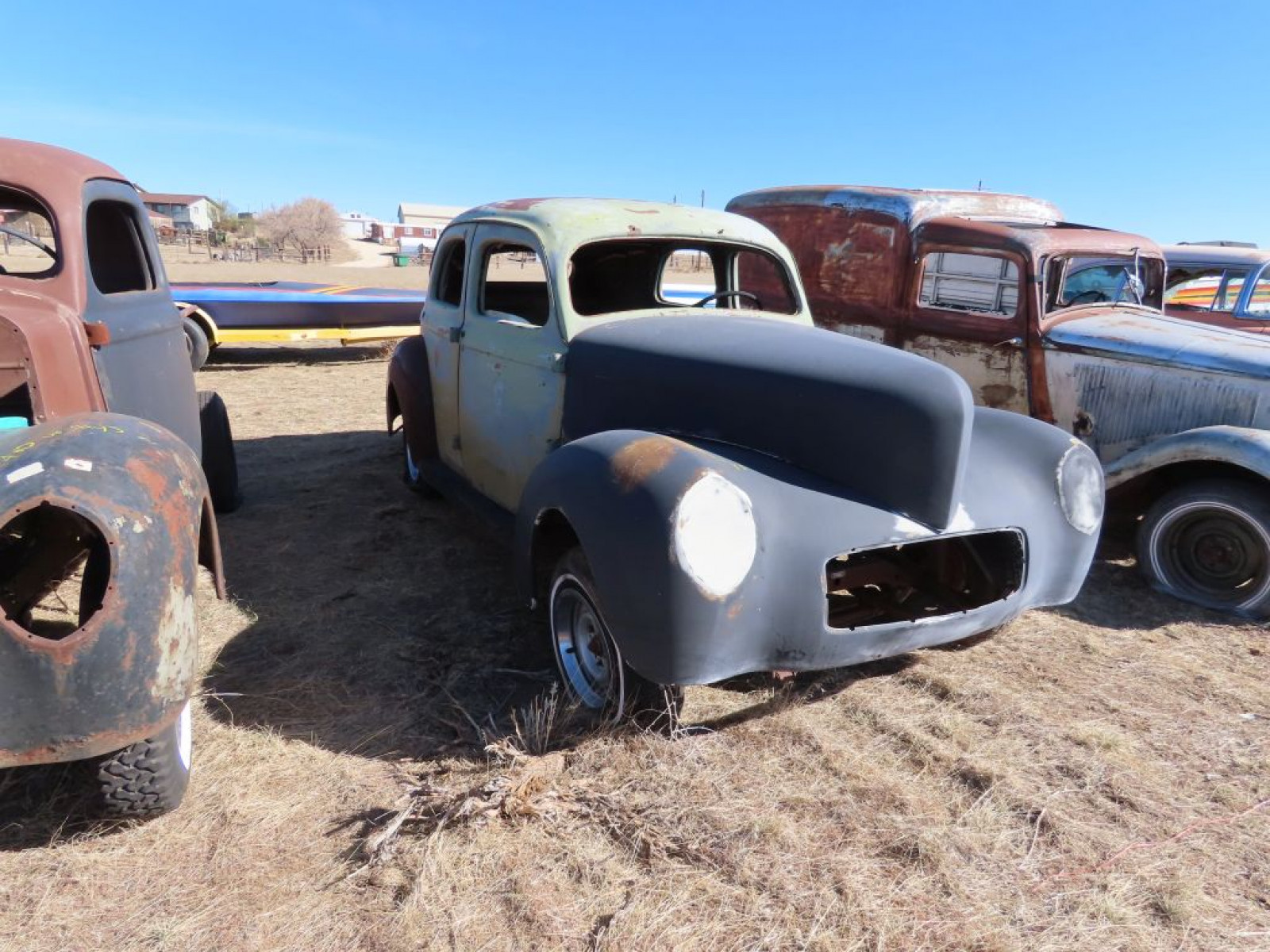 1940/1 Willys Americar 4dr Sedan for Restore or Rod - Image 1
