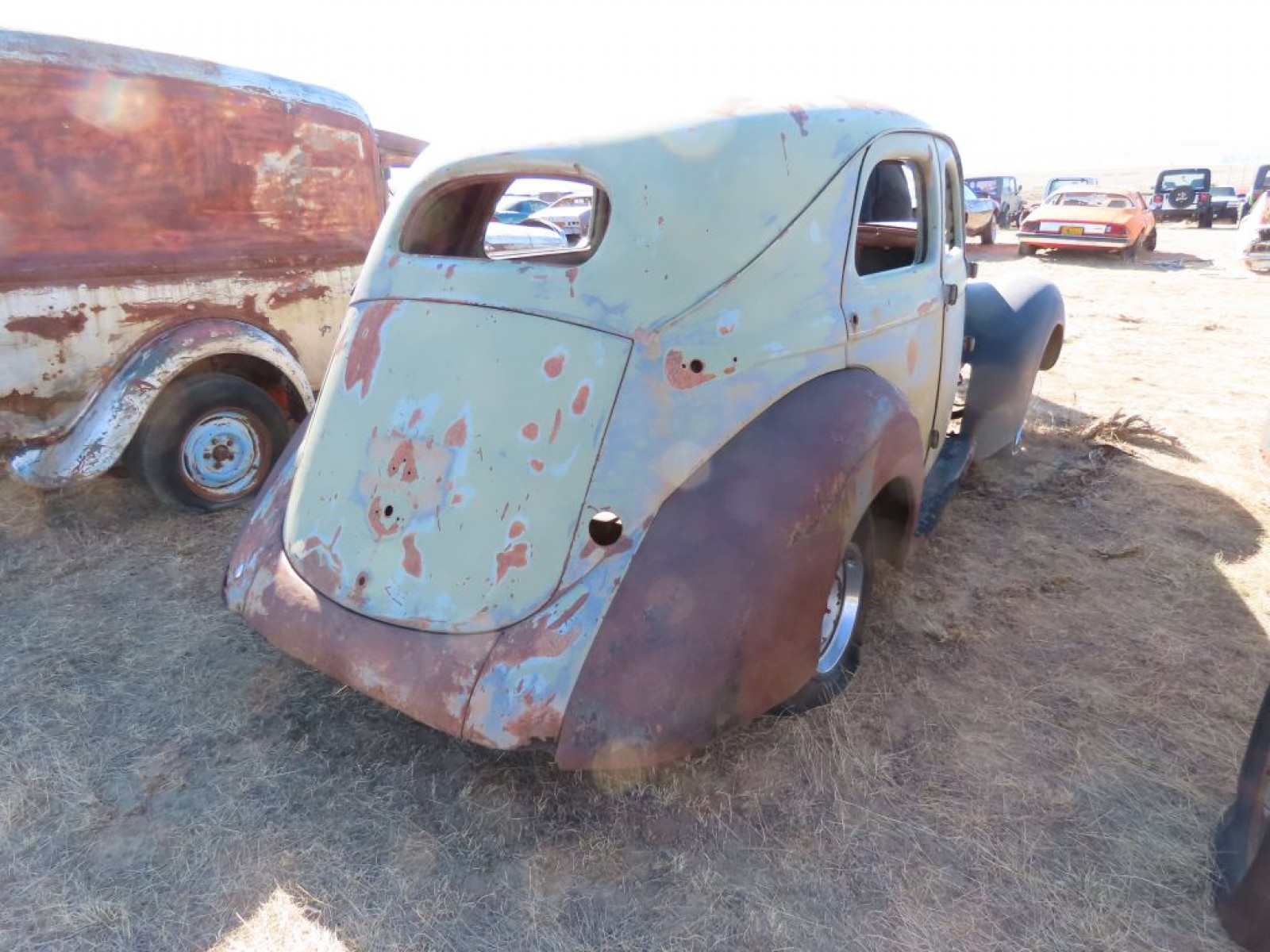 1940/1 Willys Americar 4dr Sedan for Restore or Rod - Image 5