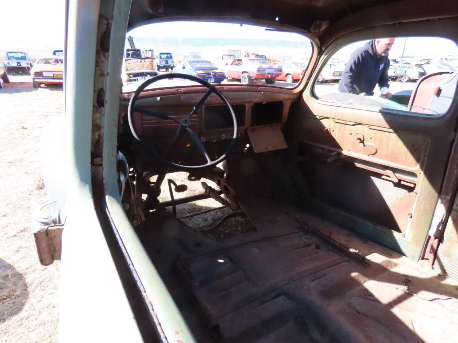 1940/1 Willys Americar 4dr Sedan for Restore or Rod - Image 7