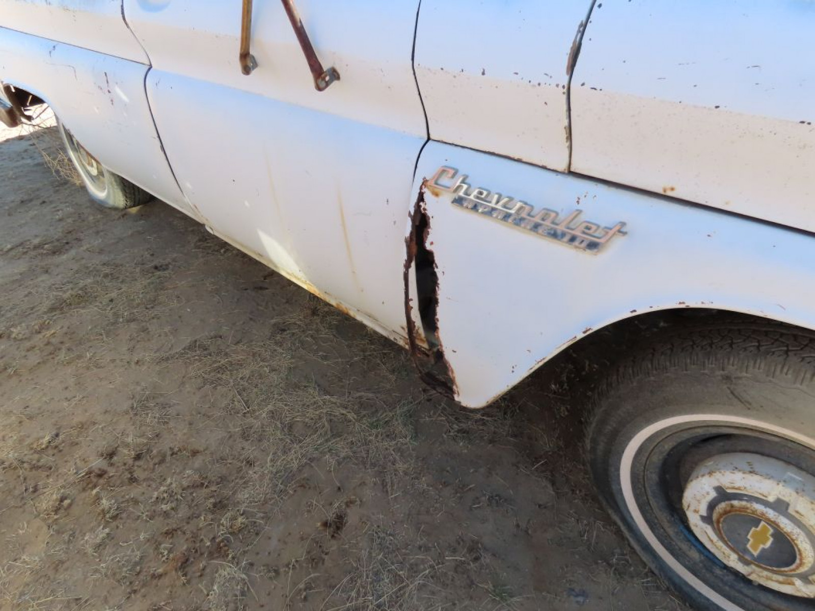 1960 Chevrolet C10 Pickup - Image 3