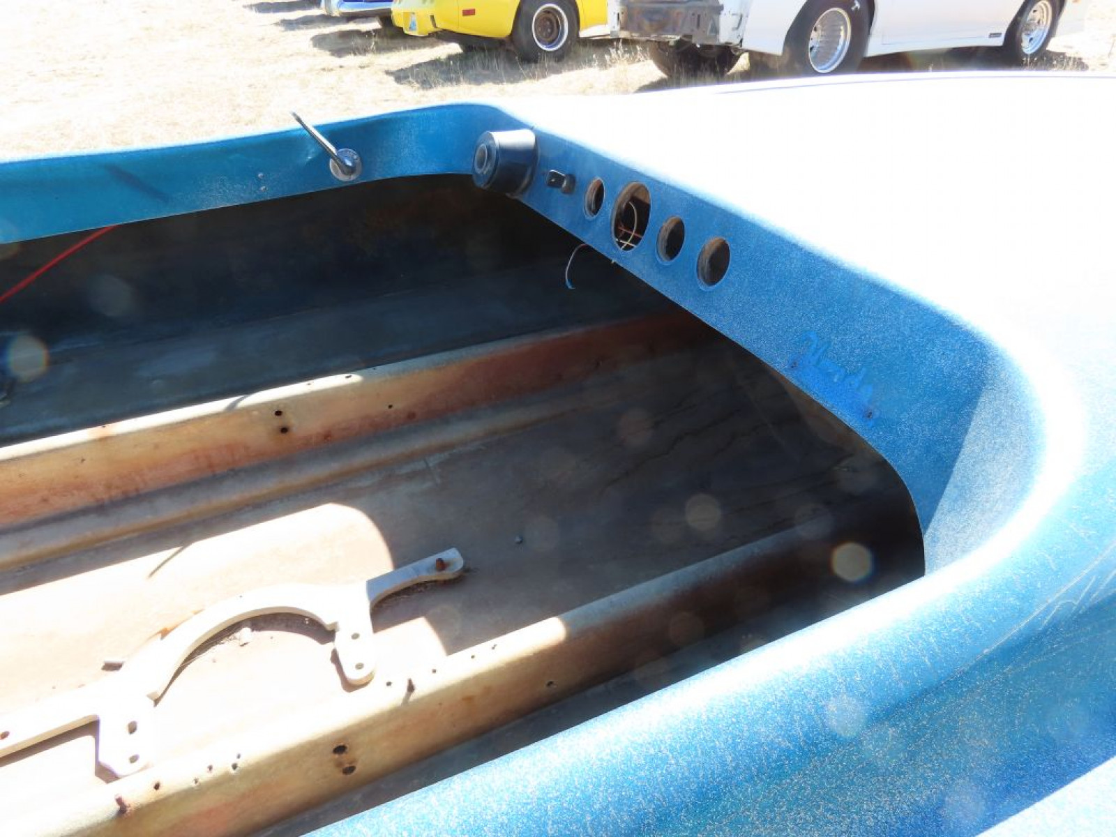 1970's-1980's Flat Deck Performance Speed Boat - Image 4