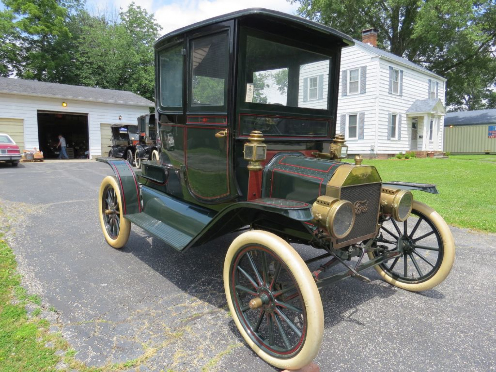 Very RARE 1909 Model T Coupe - Image 1