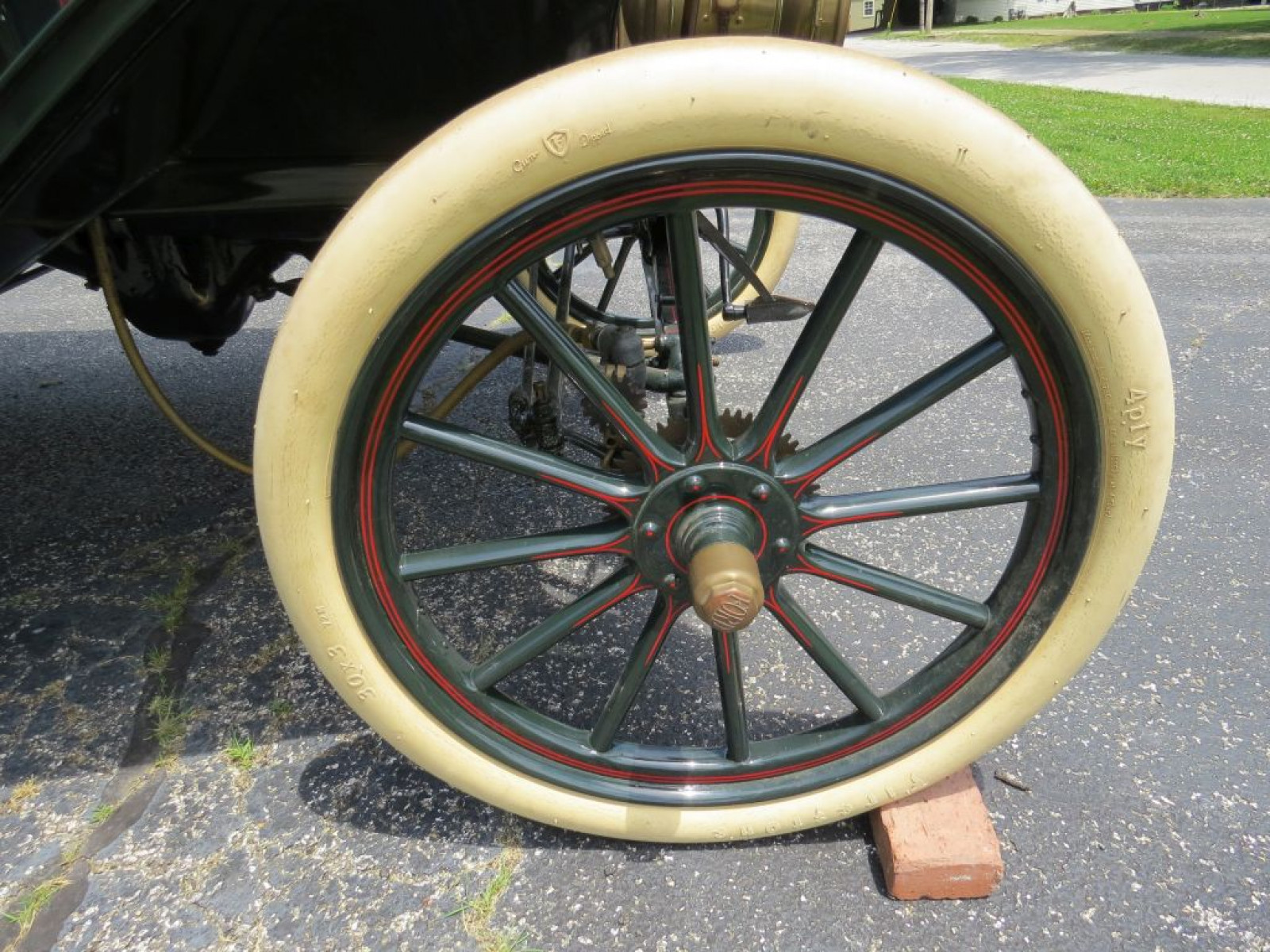 Very RARE 1909 Model T Coupe - Image 19