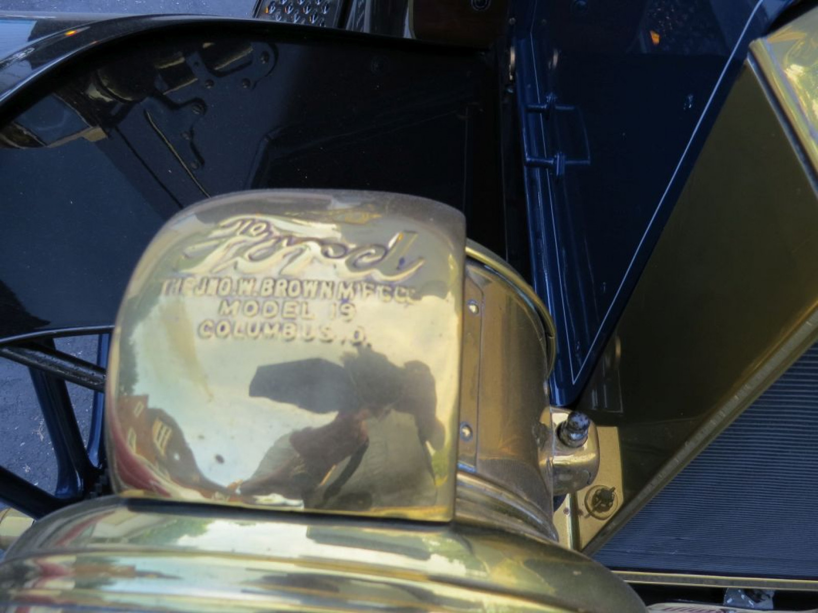 Beautiful 1912 Model T Town Car - Image 12