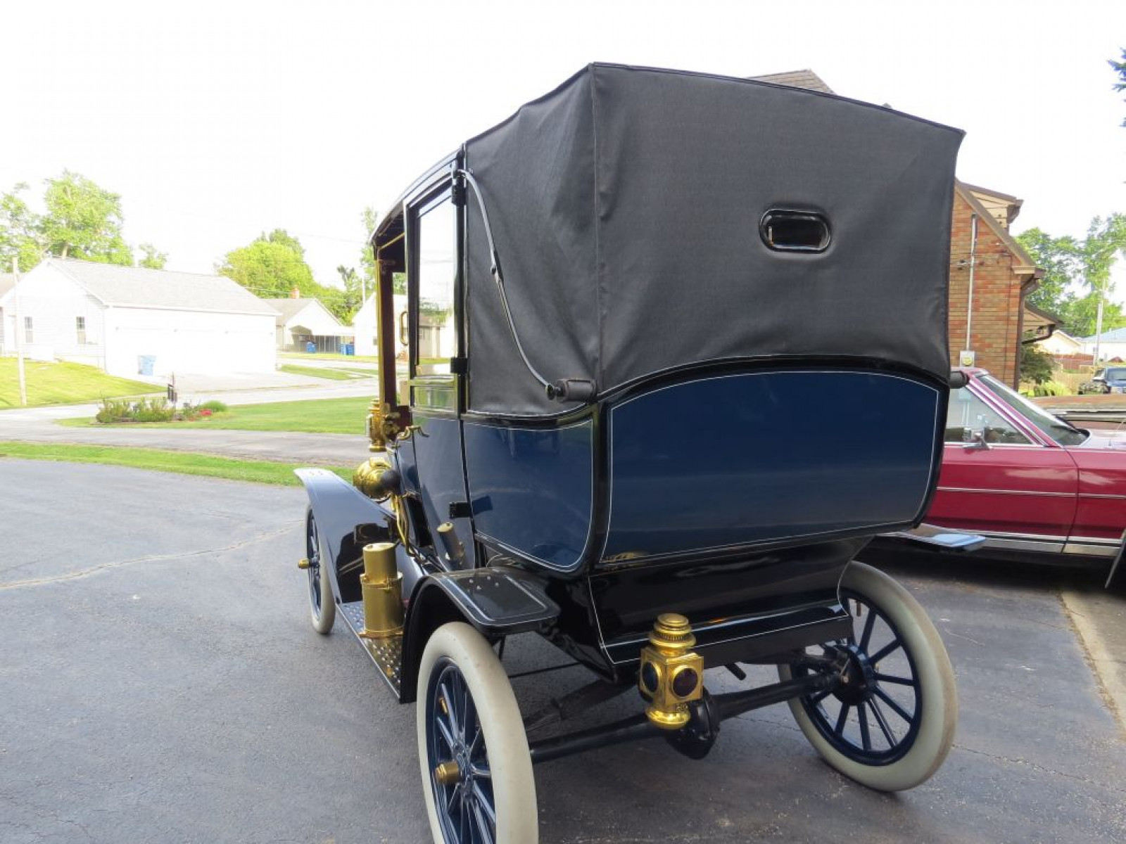 Beautiful 1912 Model T Town Car - Image 4