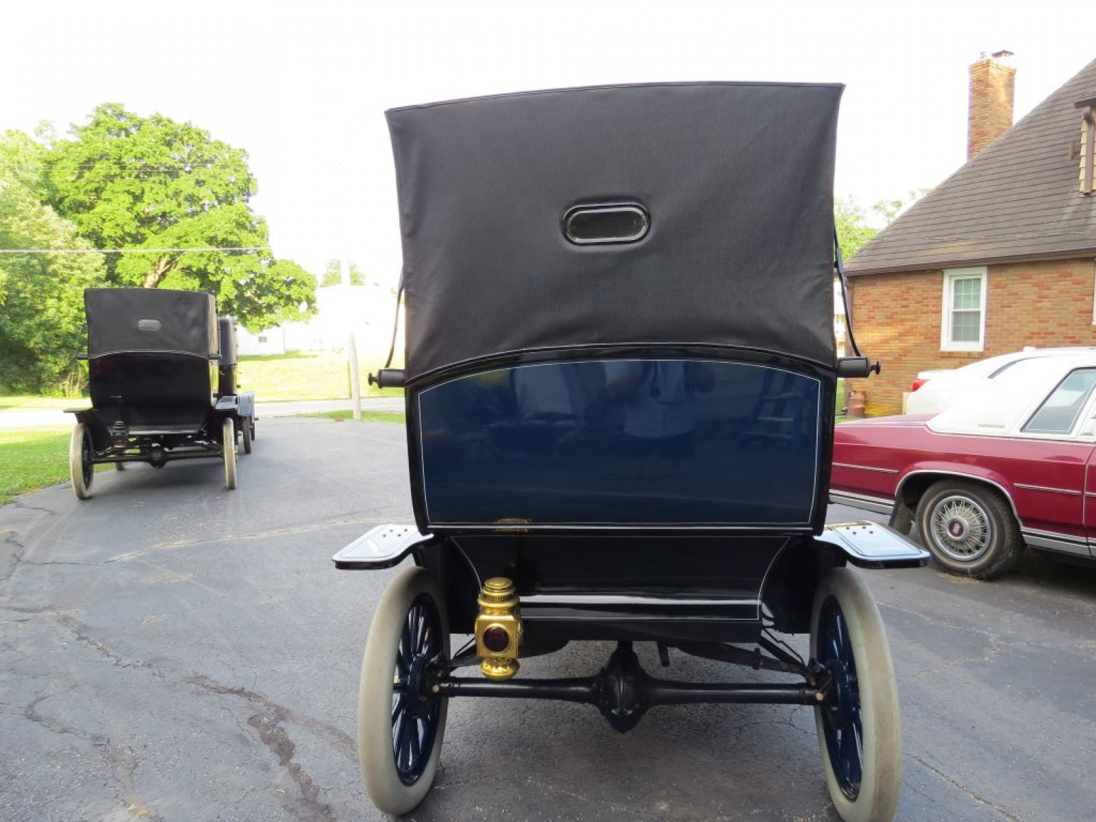 Beautiful 1912 Model T Town Car - Image 6