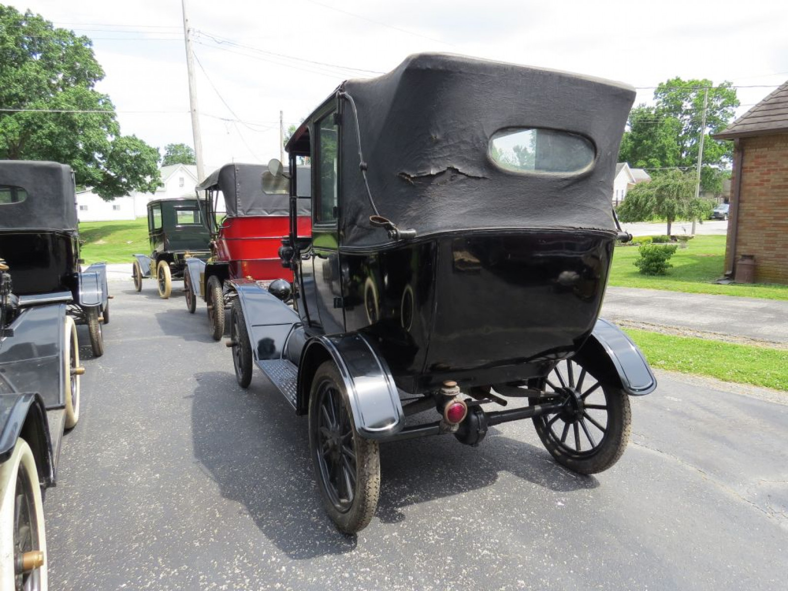 1915 Model T Town Car - Image 4