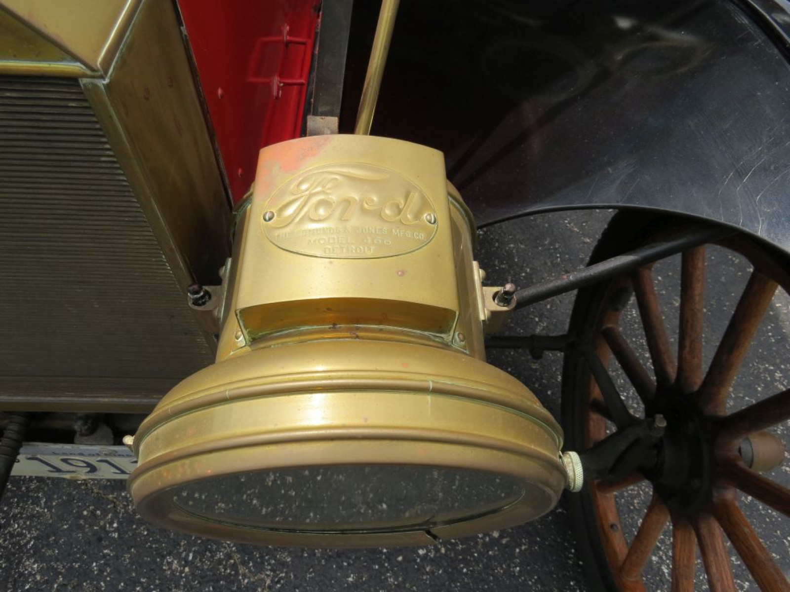 Nice Condition 1909 Model T Touring - Image 10