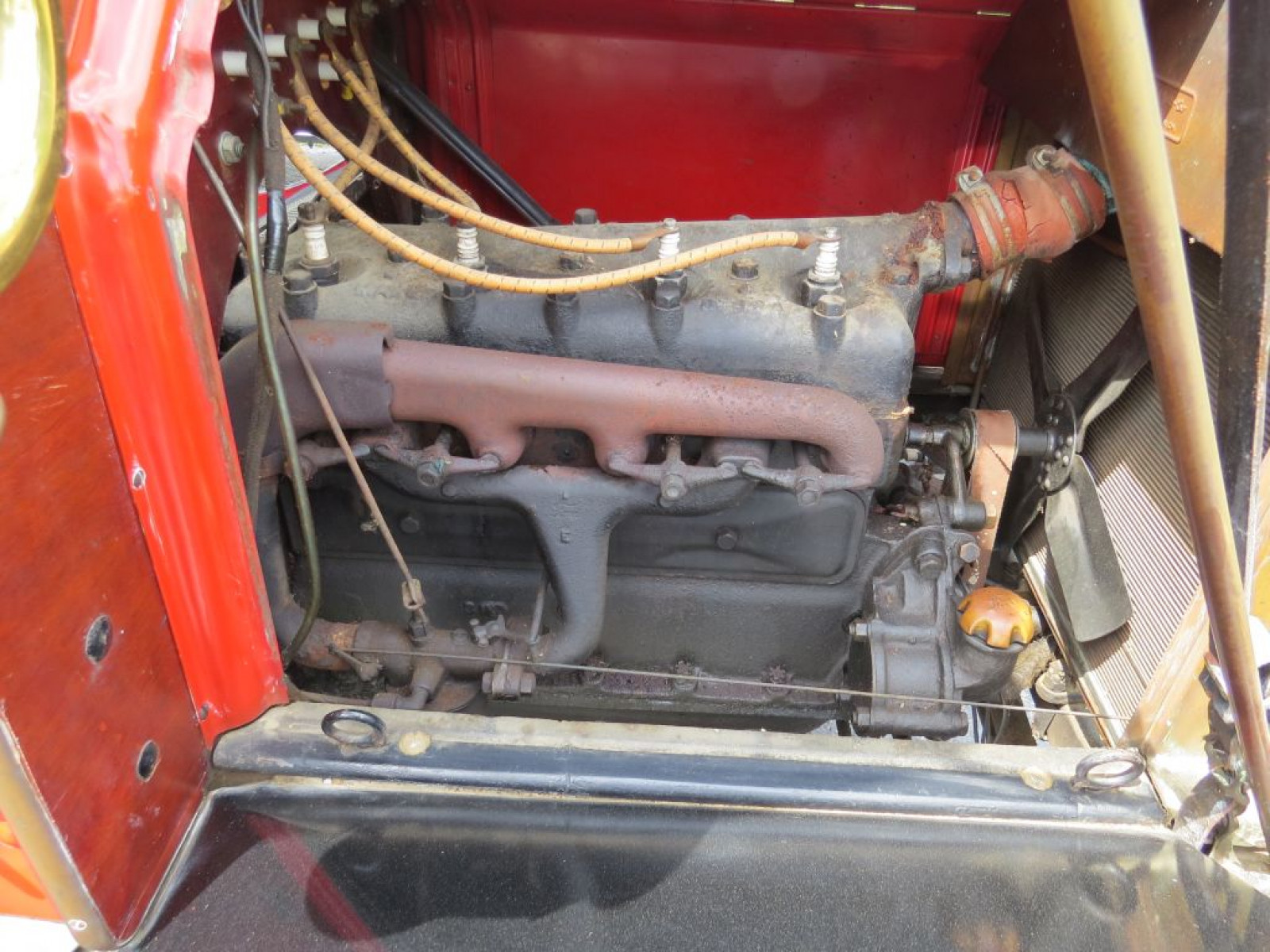 Nice Condition 1909 Model T Touring - Image 17