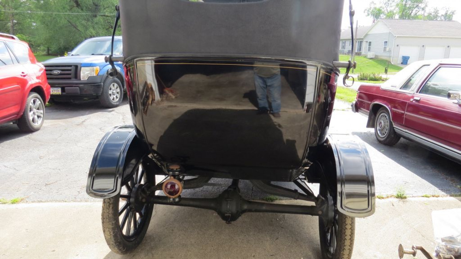 Original Condition 1915 Ford Model T Town Car - Image 5