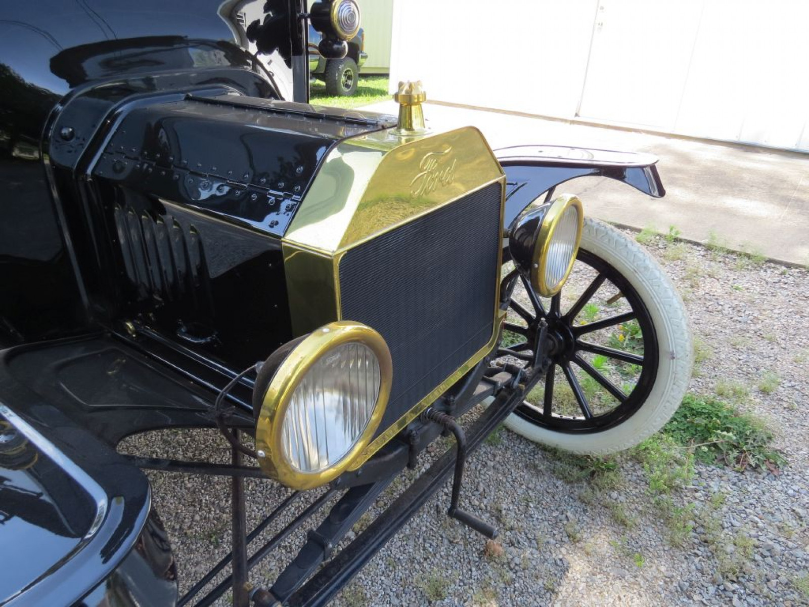 1915 Ford Model T Coupelet - Image 18