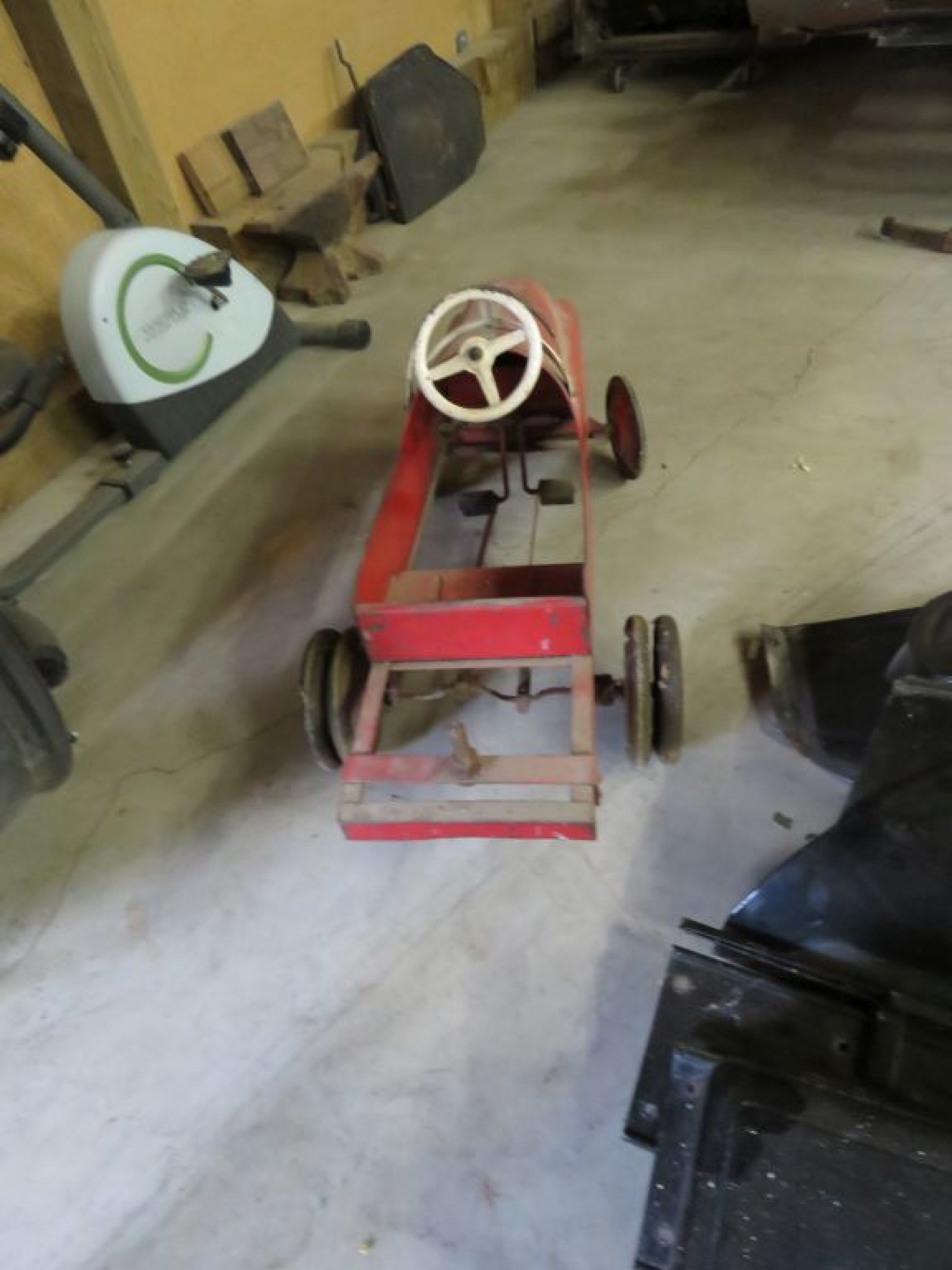 UNIQUE Murray Pedal Car with Homemade Semi Fuel Tanker - Image 13