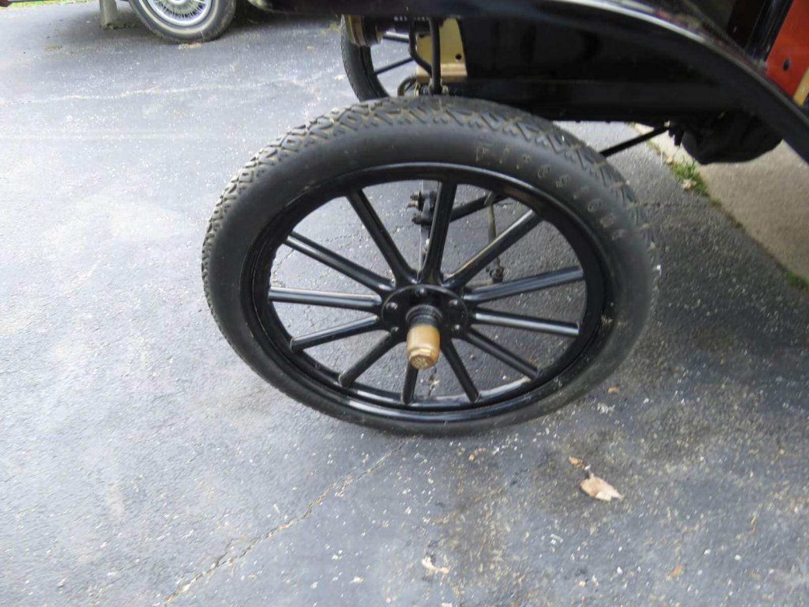 Older Restoration 1914 Ford Model T Touring Car - Image 18