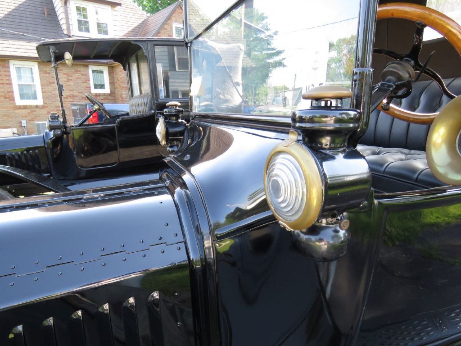 Complete 1915 Ford Model T Roadster - Image 16