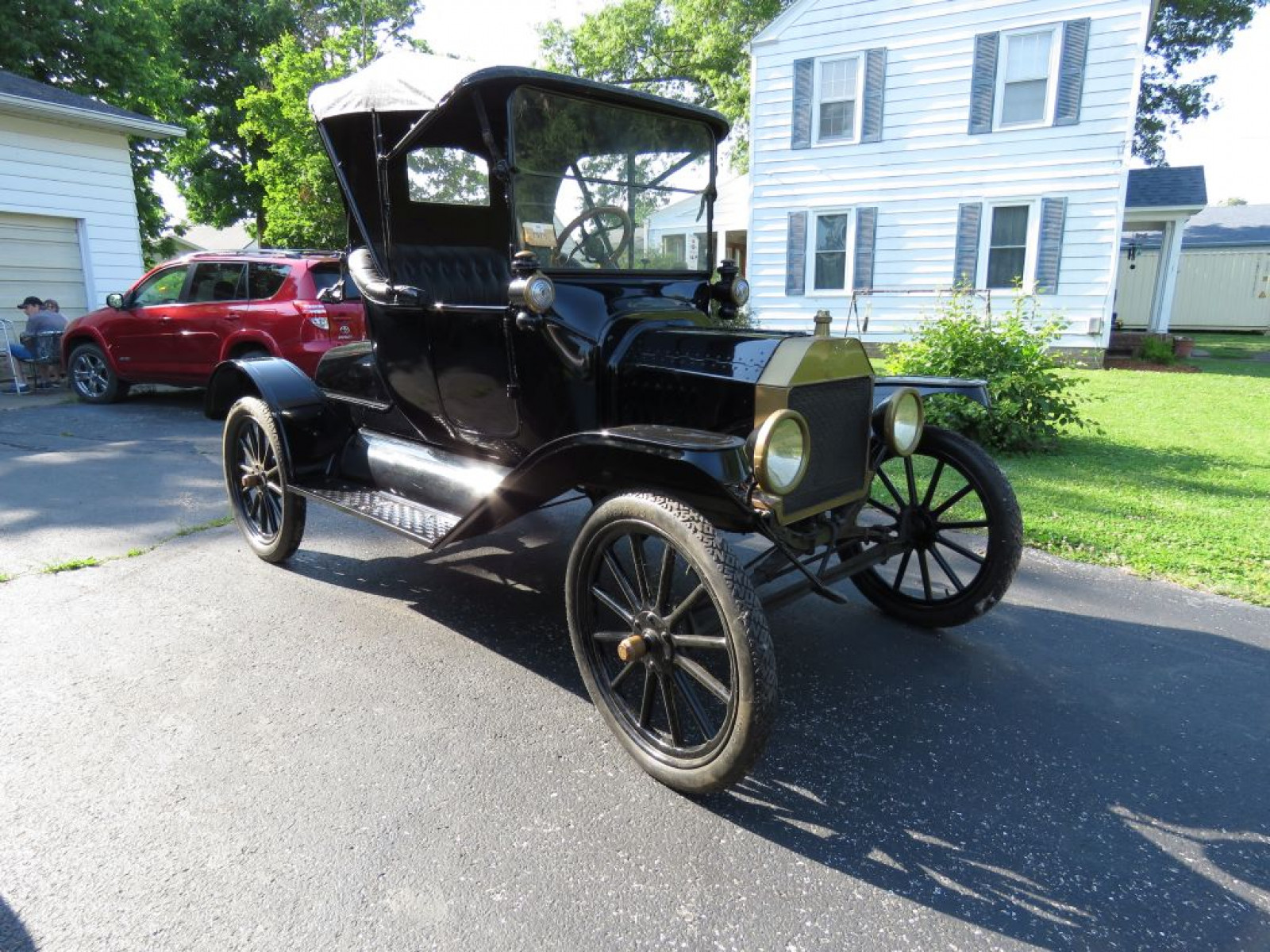 Complete 1915 Ford Model T Roadster - Image 4
